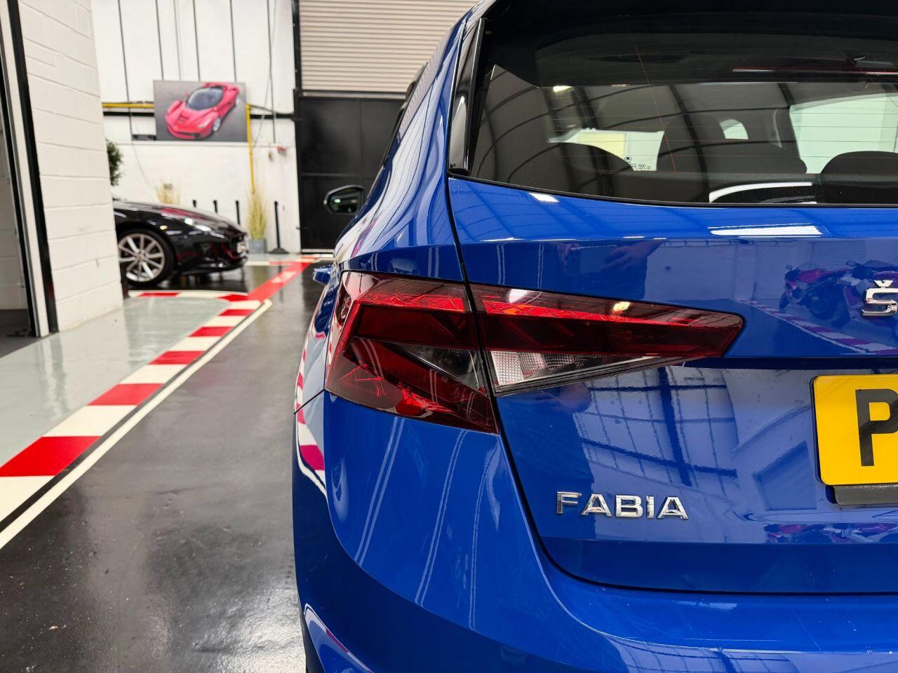 Skoda Fabia view 33