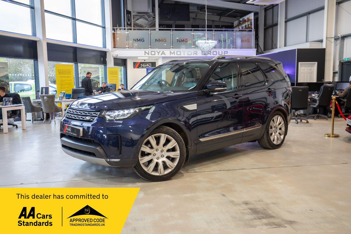 2017 Land Rover Discovery in Blue for sale