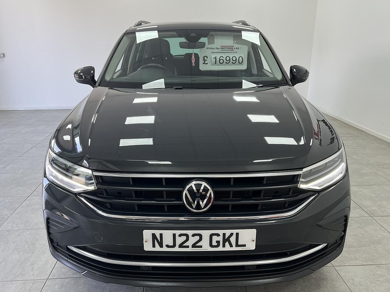 Volkswagen Tiguan view 7