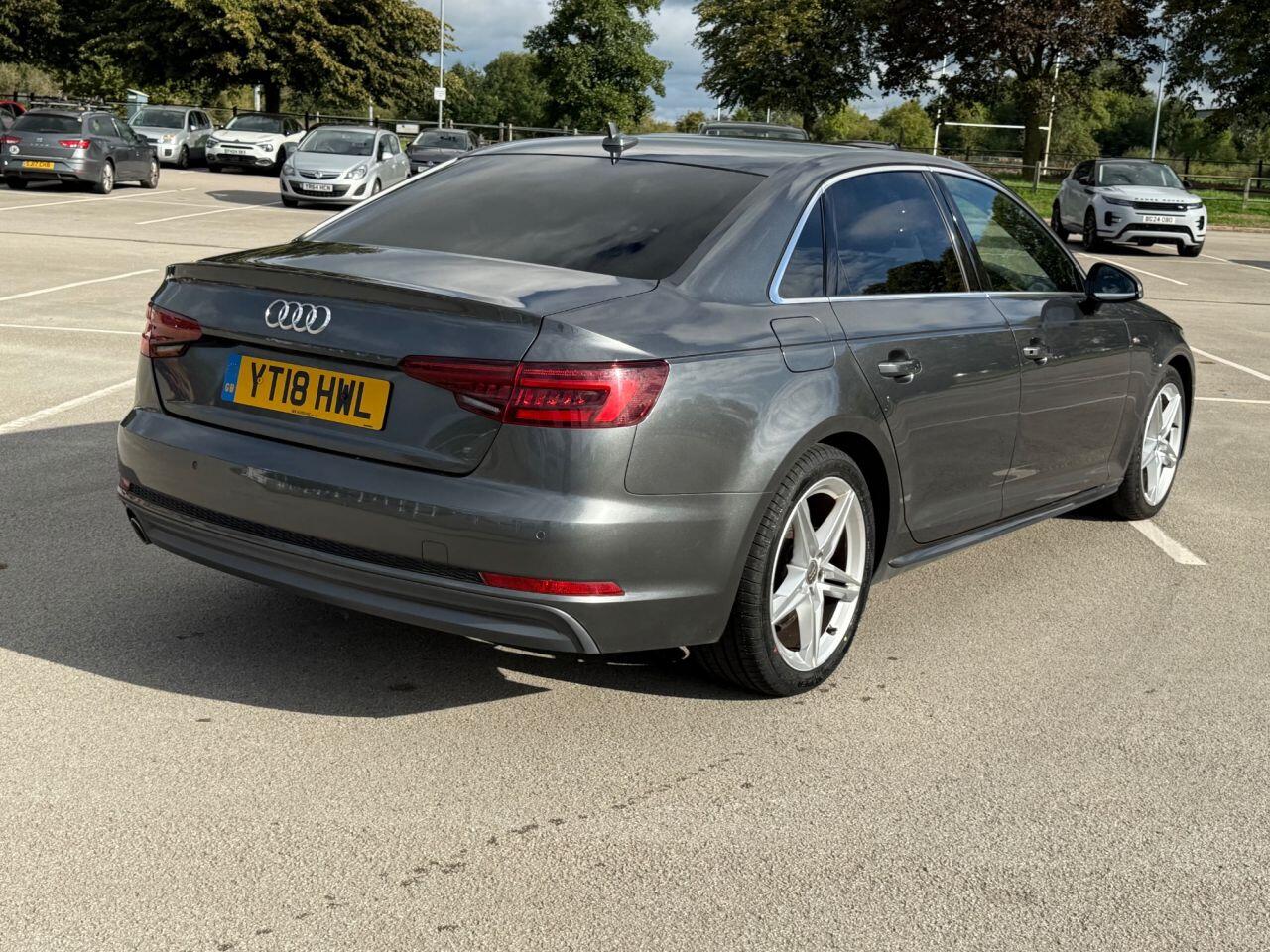 Audi A4 view 34