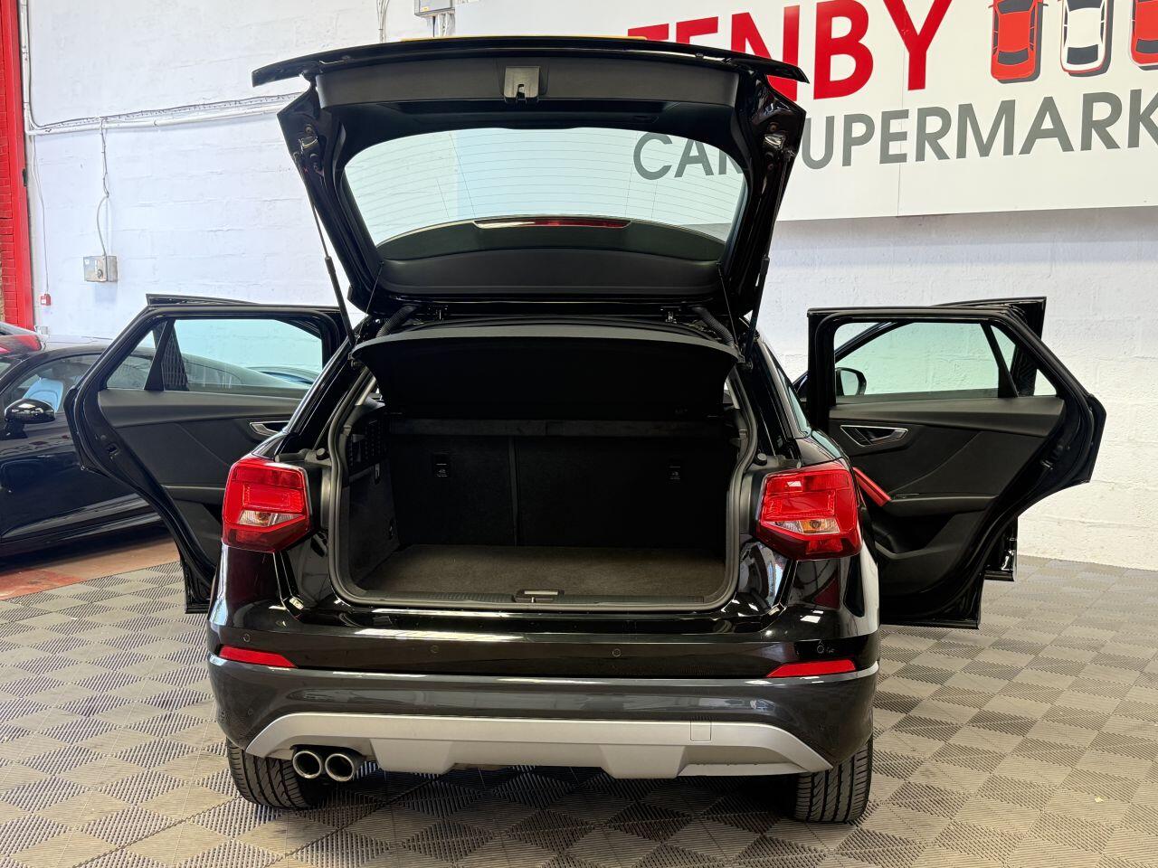 Audi Q2 view 14