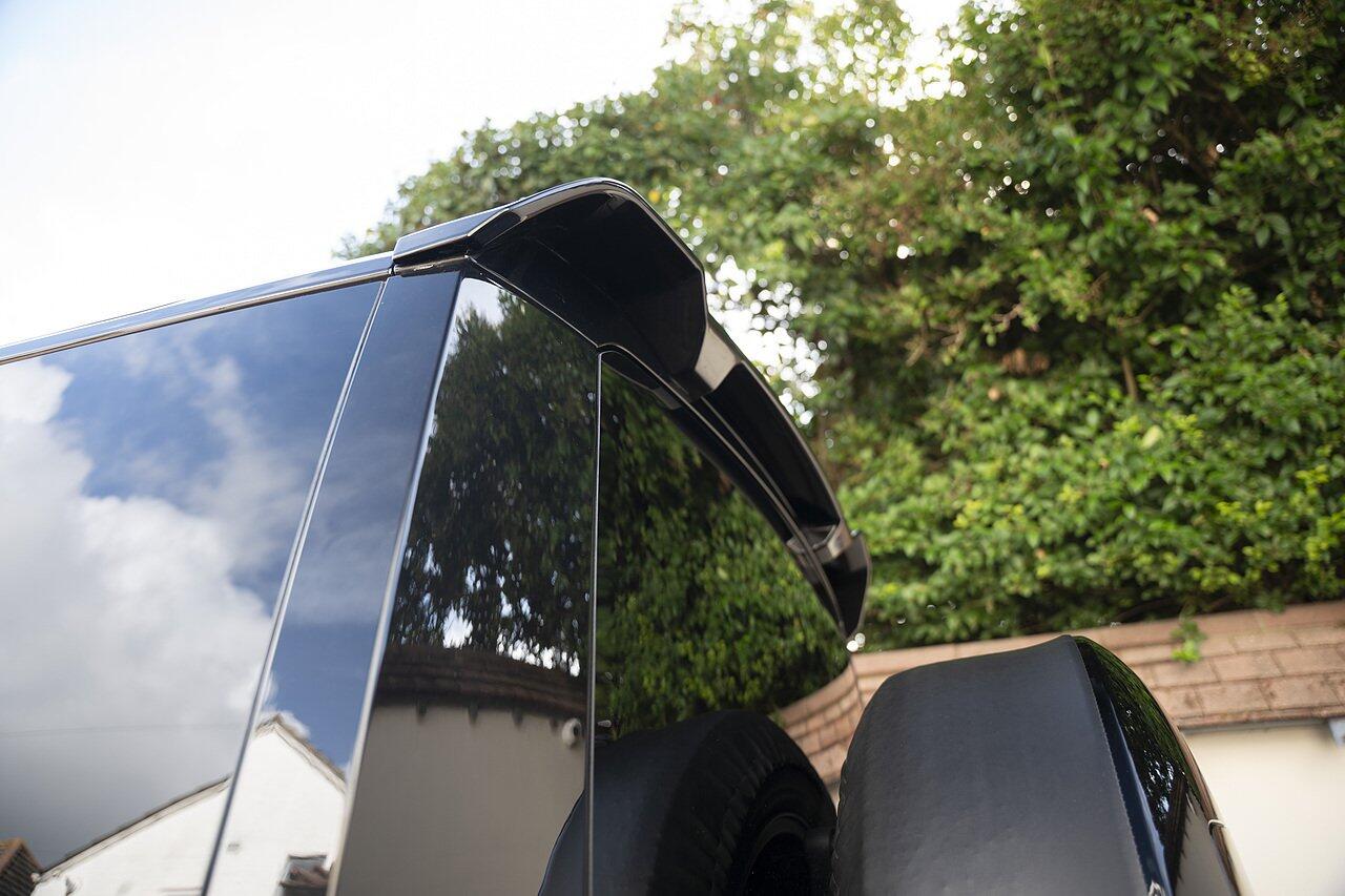 Land Rover Defender view 20