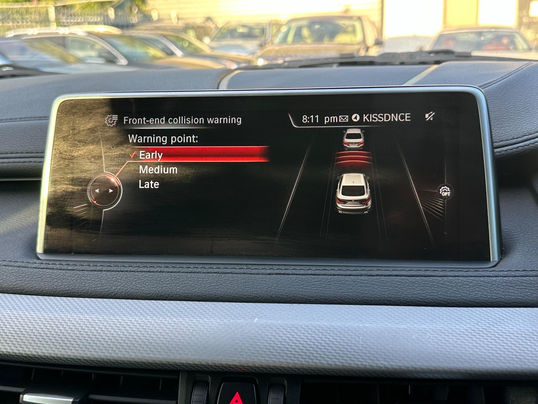 BMW X6 view 56