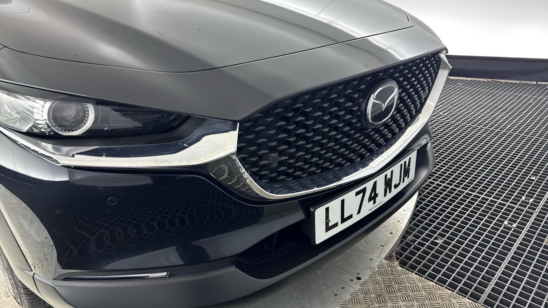 Mazda CX-30 view 25