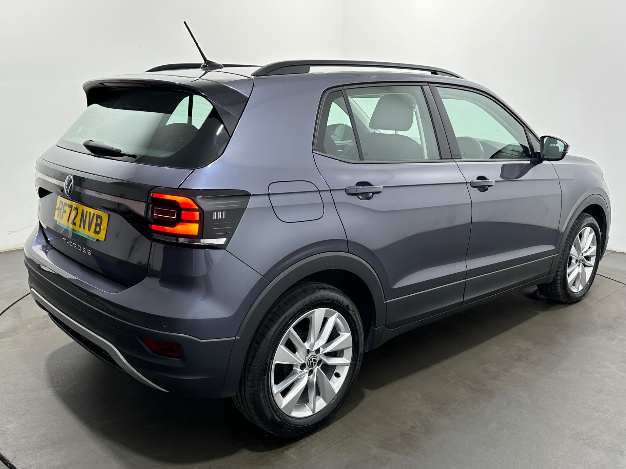Volkswagen T-Cross view 48
