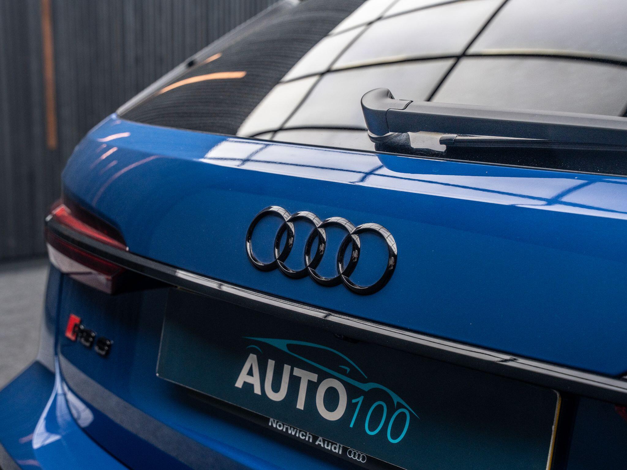 Audi RS6 view 23
