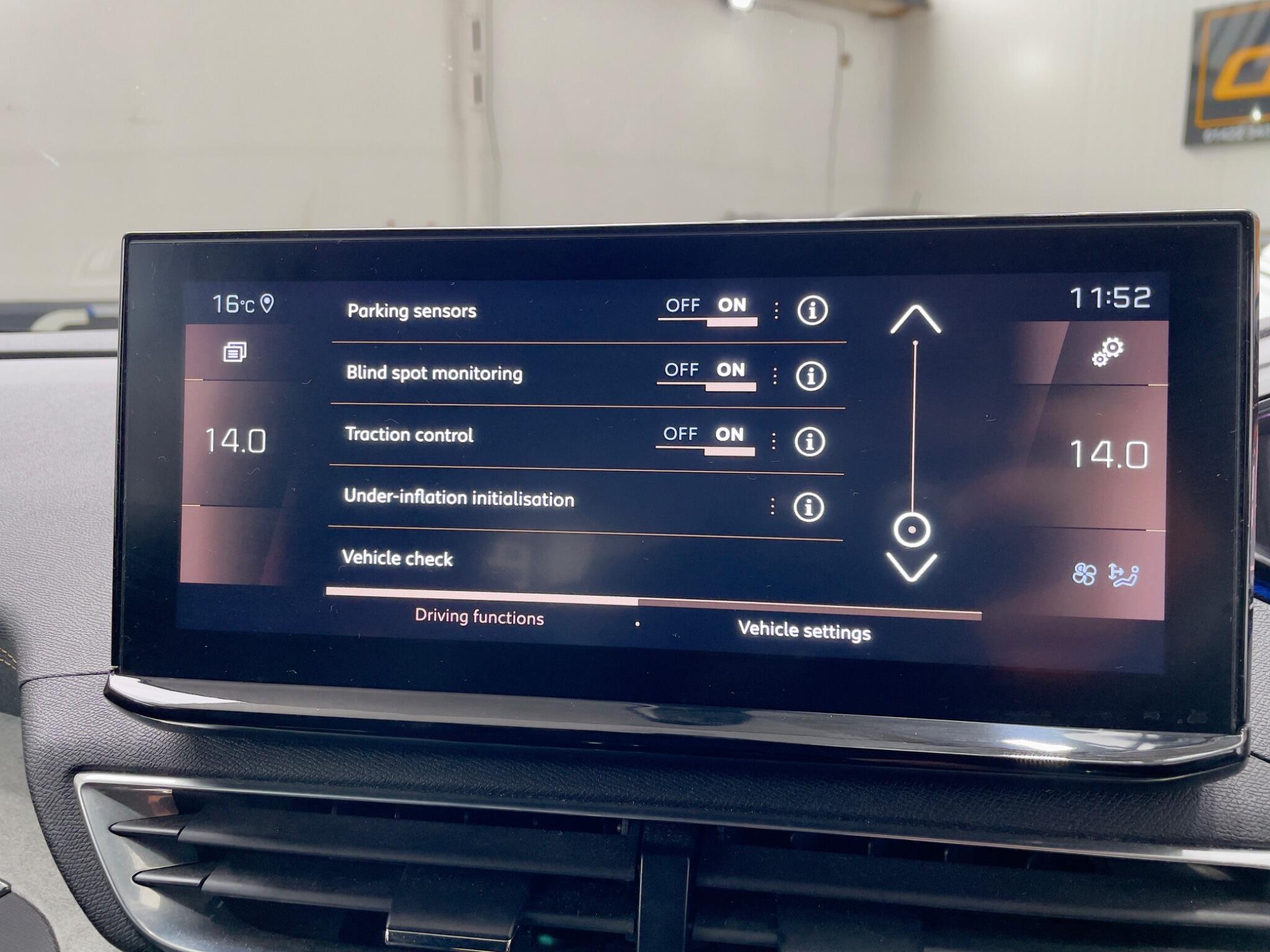 Peugeot 5008 view 67