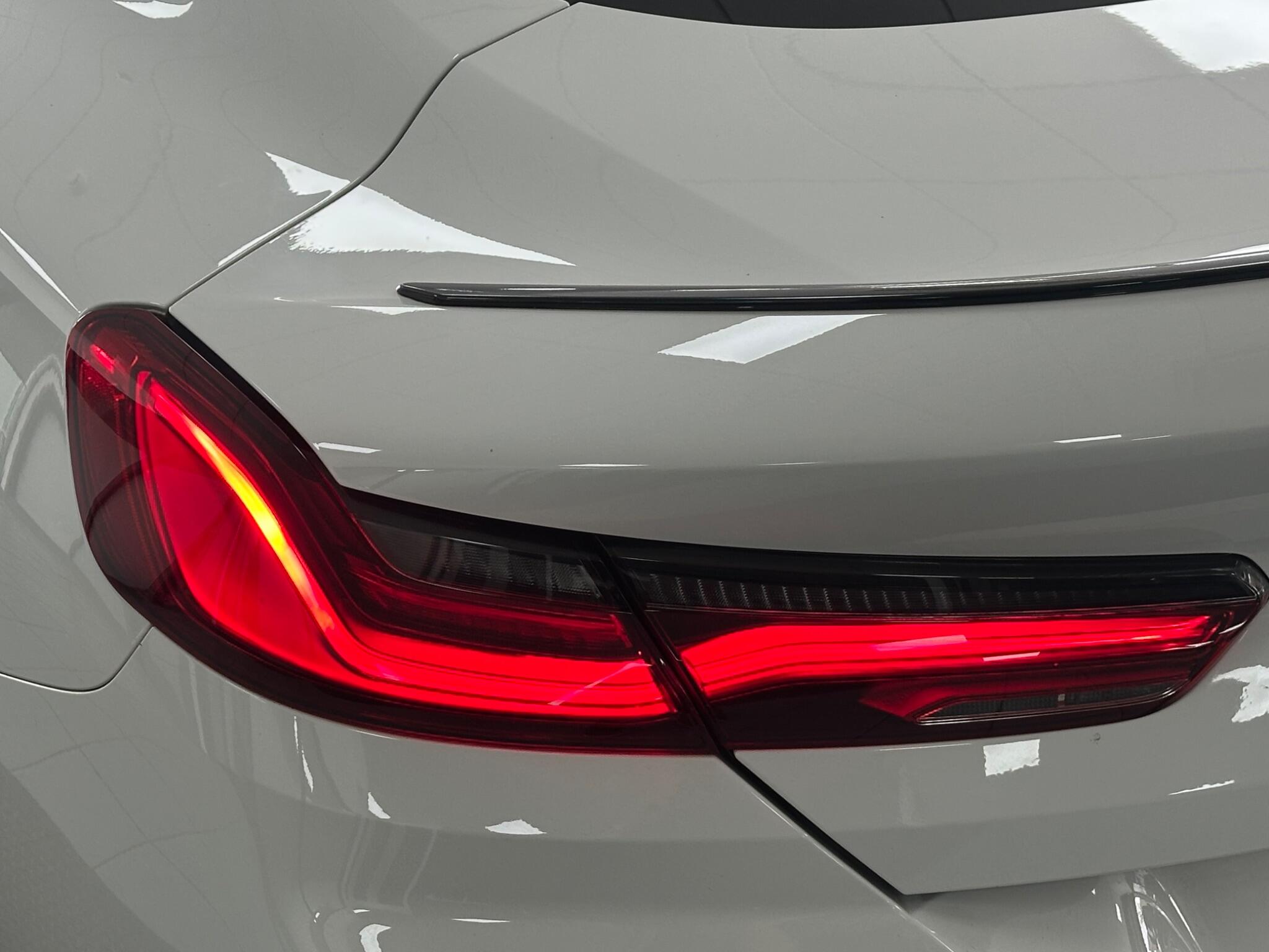 BMW 8 Series view 38