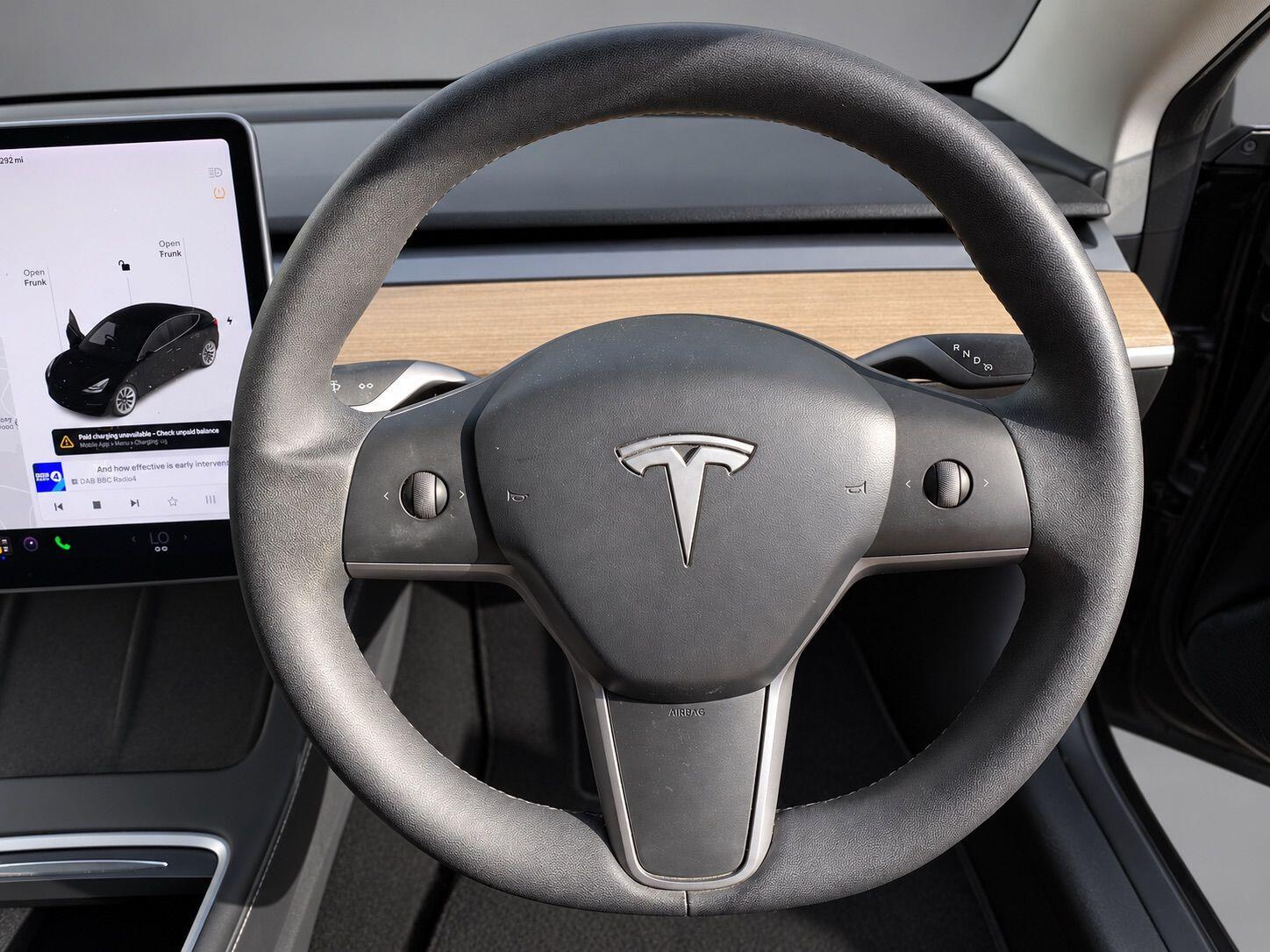 Tesla Model 3 view 21