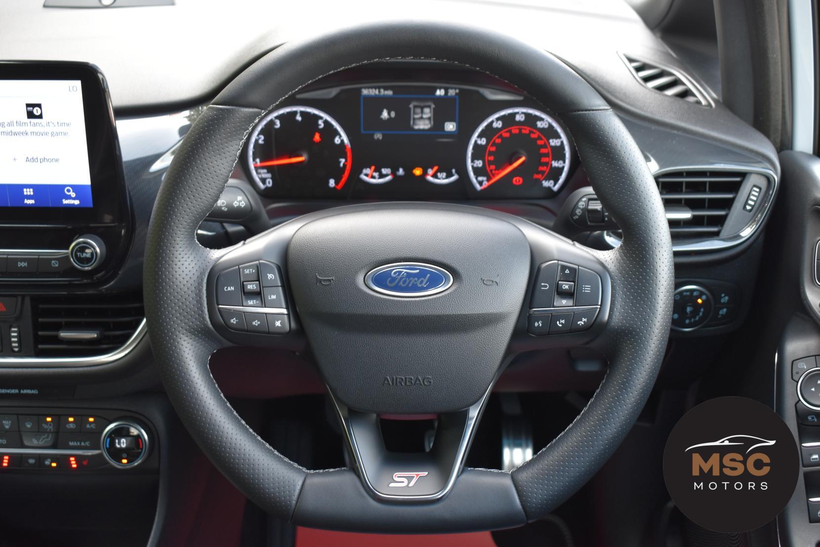 Ford Fiesta view 44