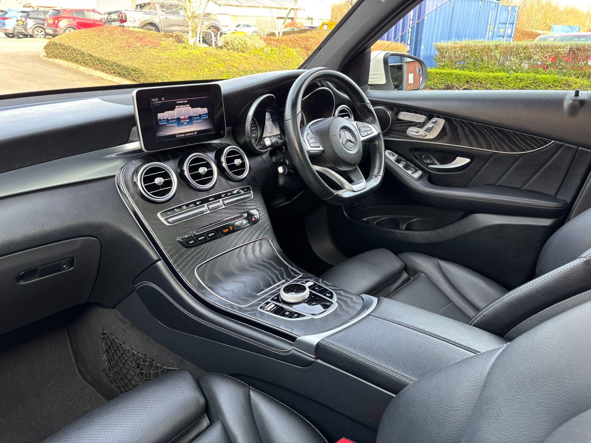 Mercedes-Benz GLC view 6