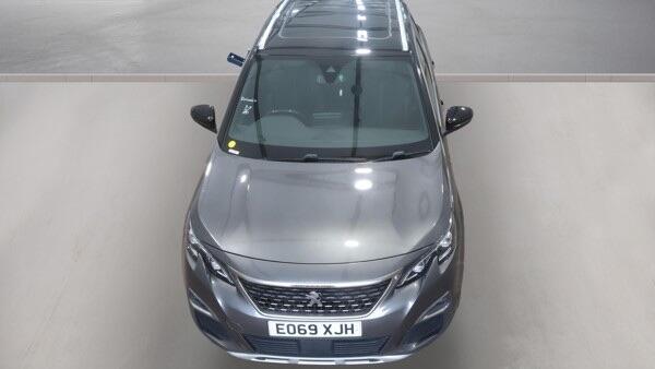 Peugeot 3008 view 11