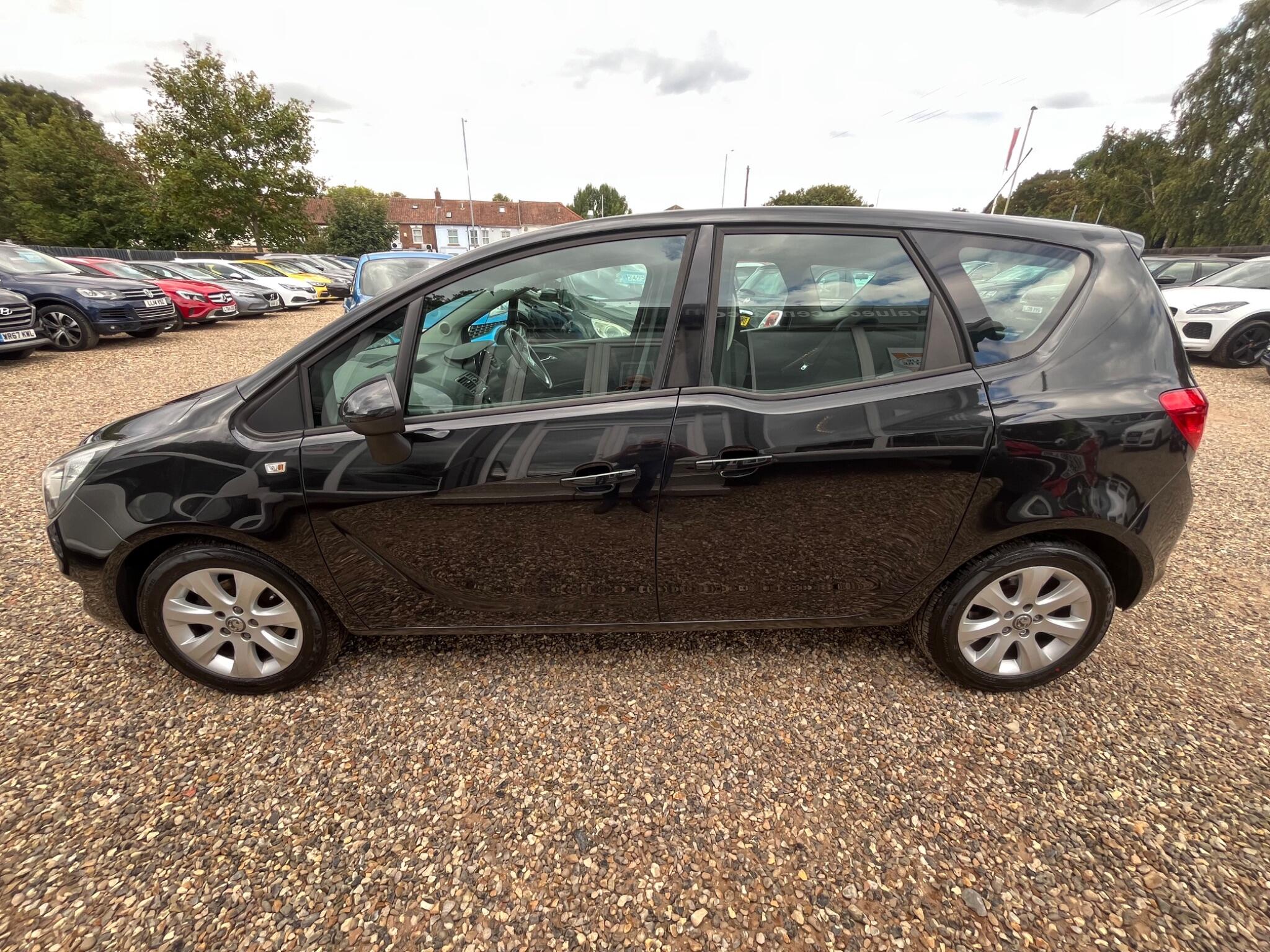 Vauxhall Meriva view 9