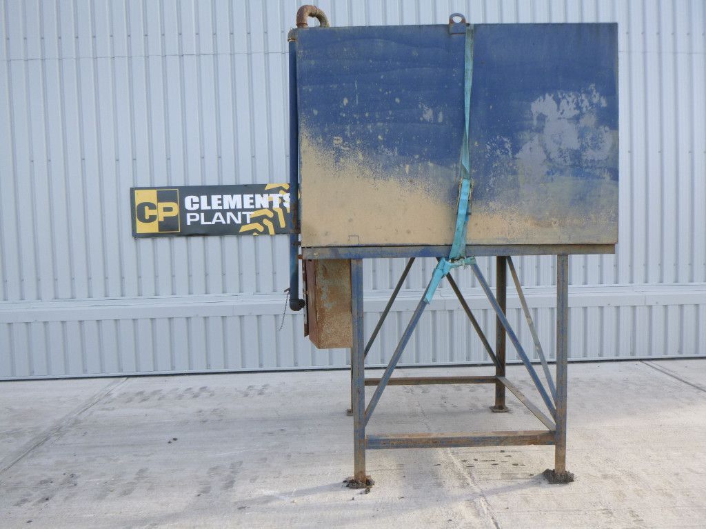 Fuel Tank With Stand for sale for £250 in Gainsborough, Lincolnshire