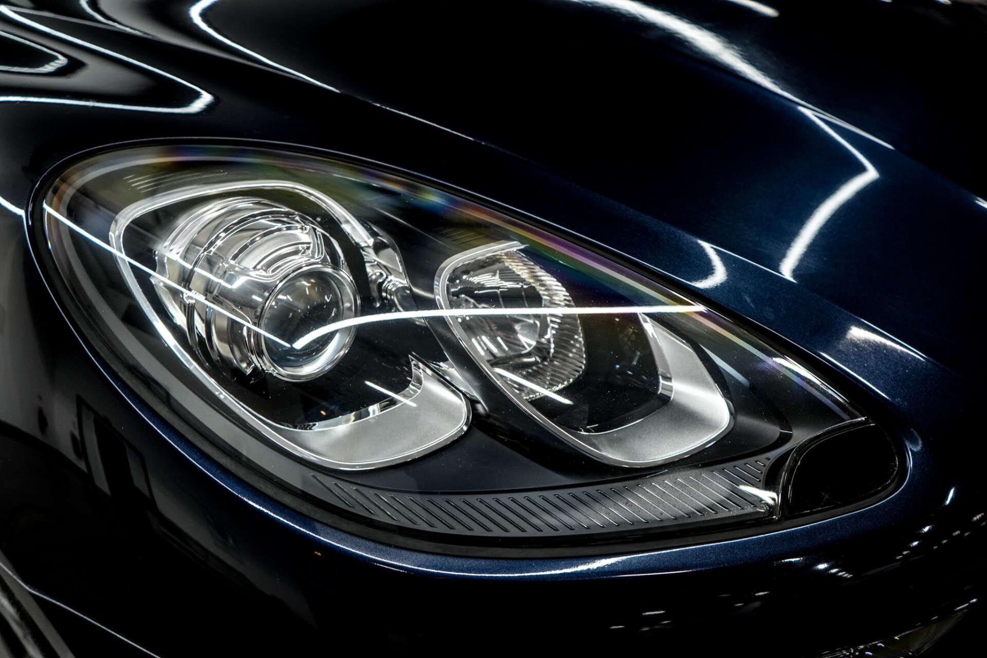 Porsche Macan view 6