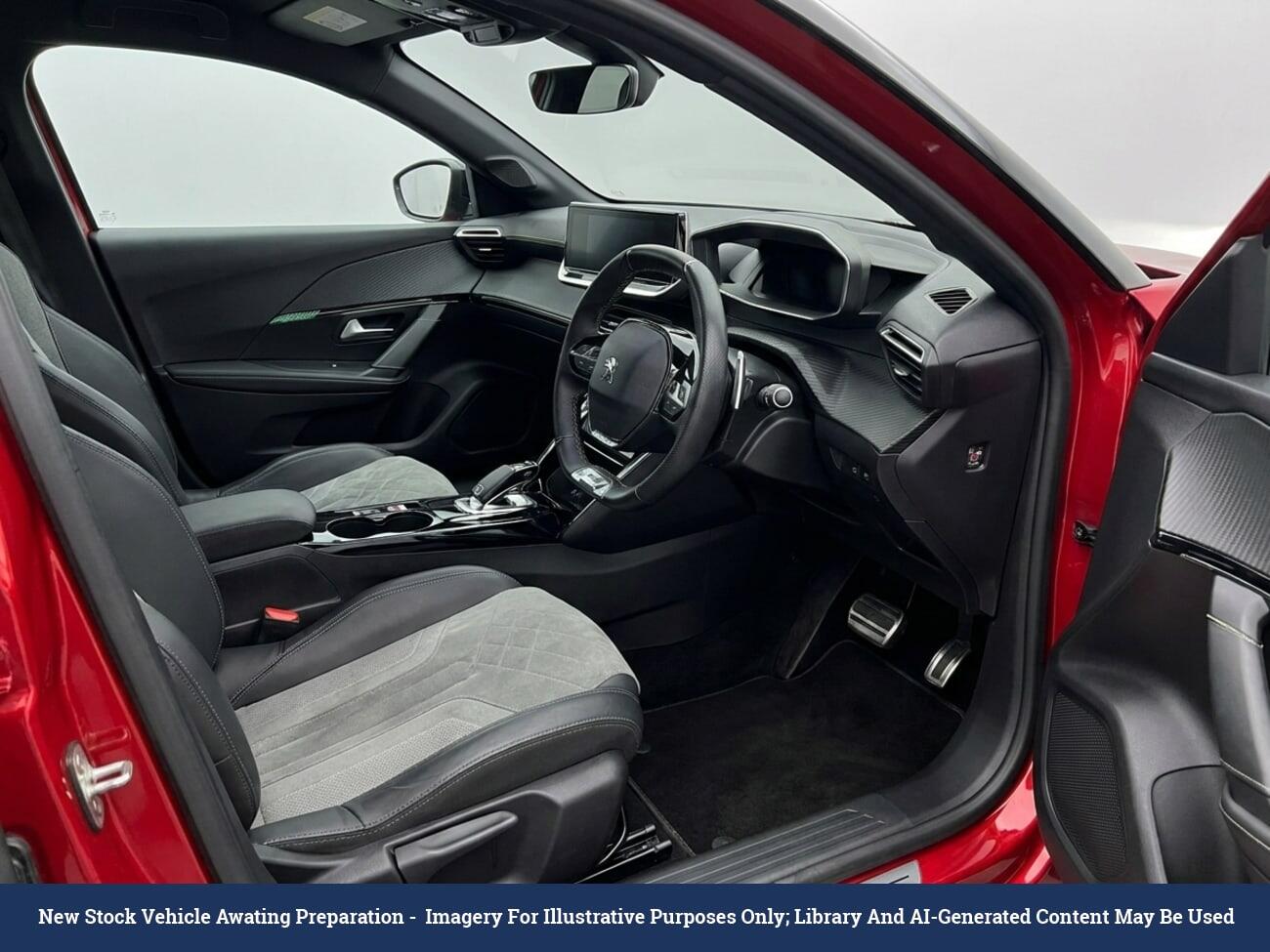 Peugeot E-2008 view 3
