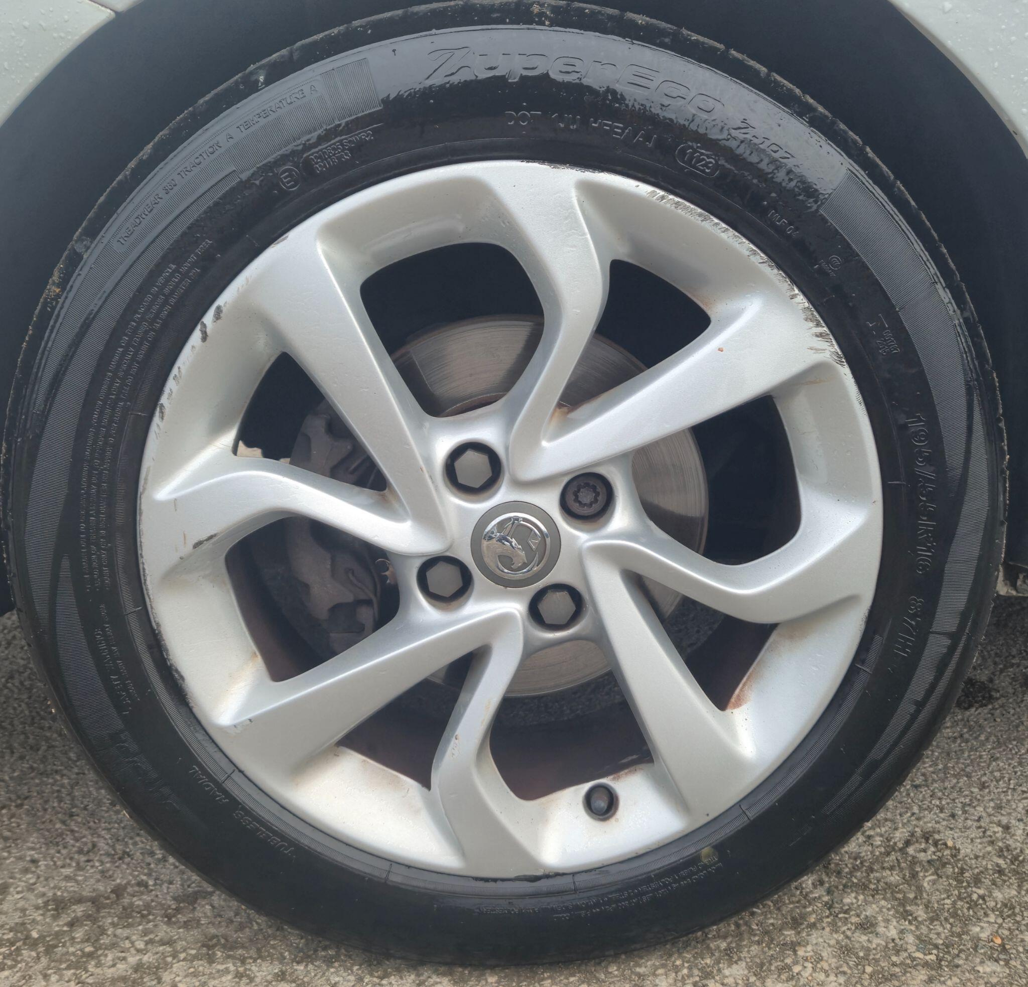 Vauxhall Corsa view 21
