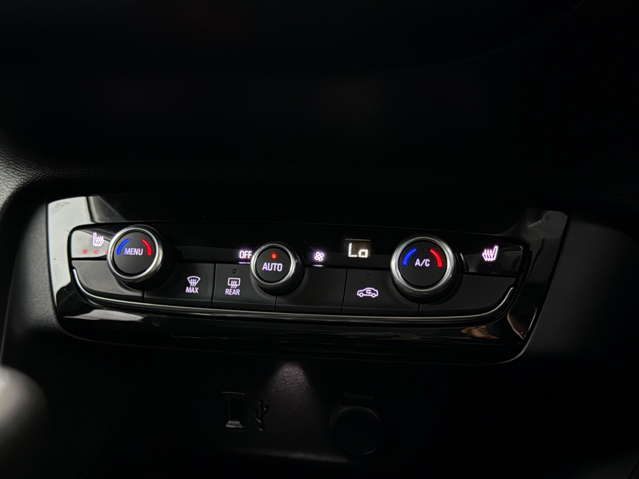 Vauxhall Corsa view 24