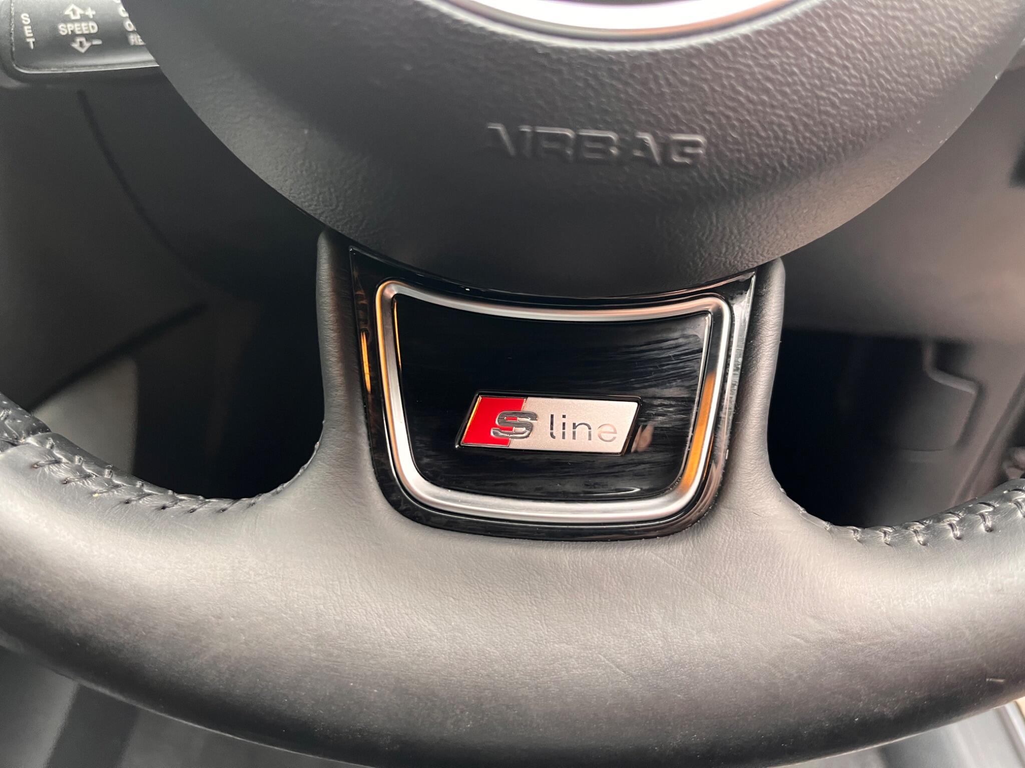 Audi Q5 view 28
