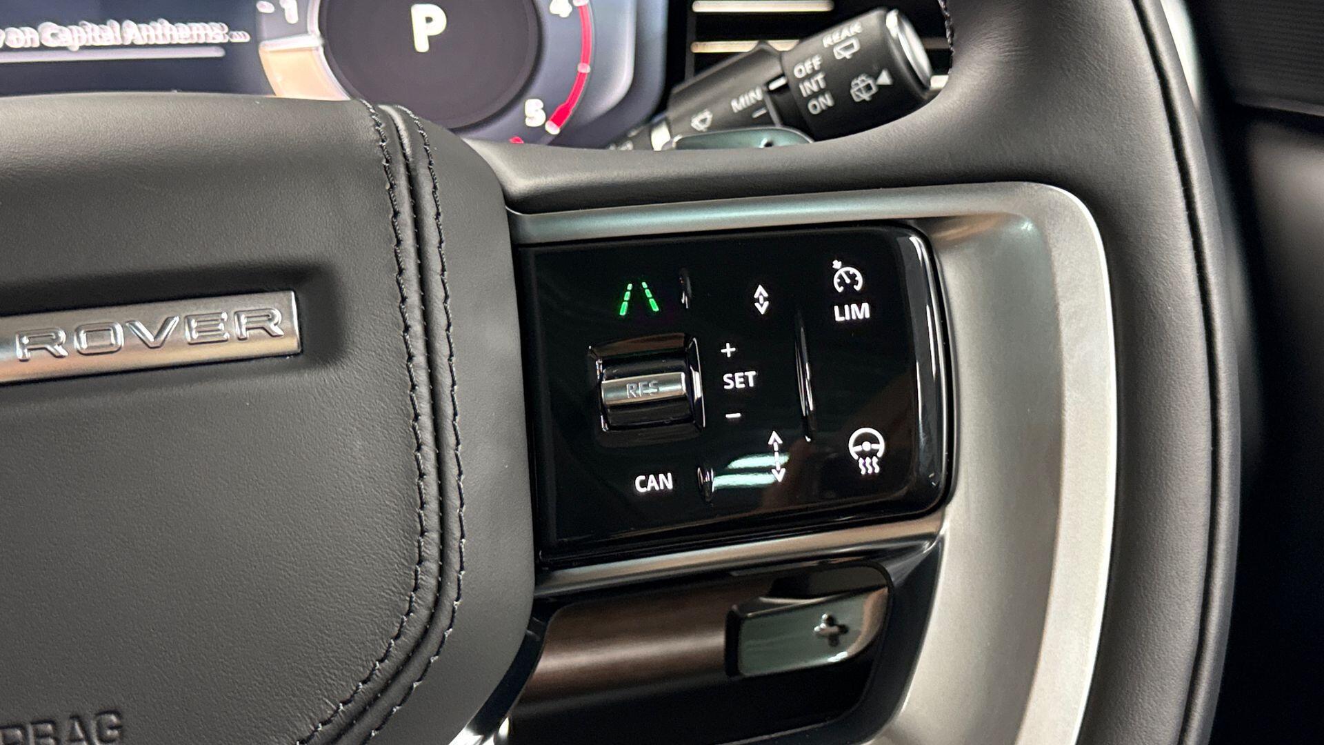 Land Rover Range Rover view 26