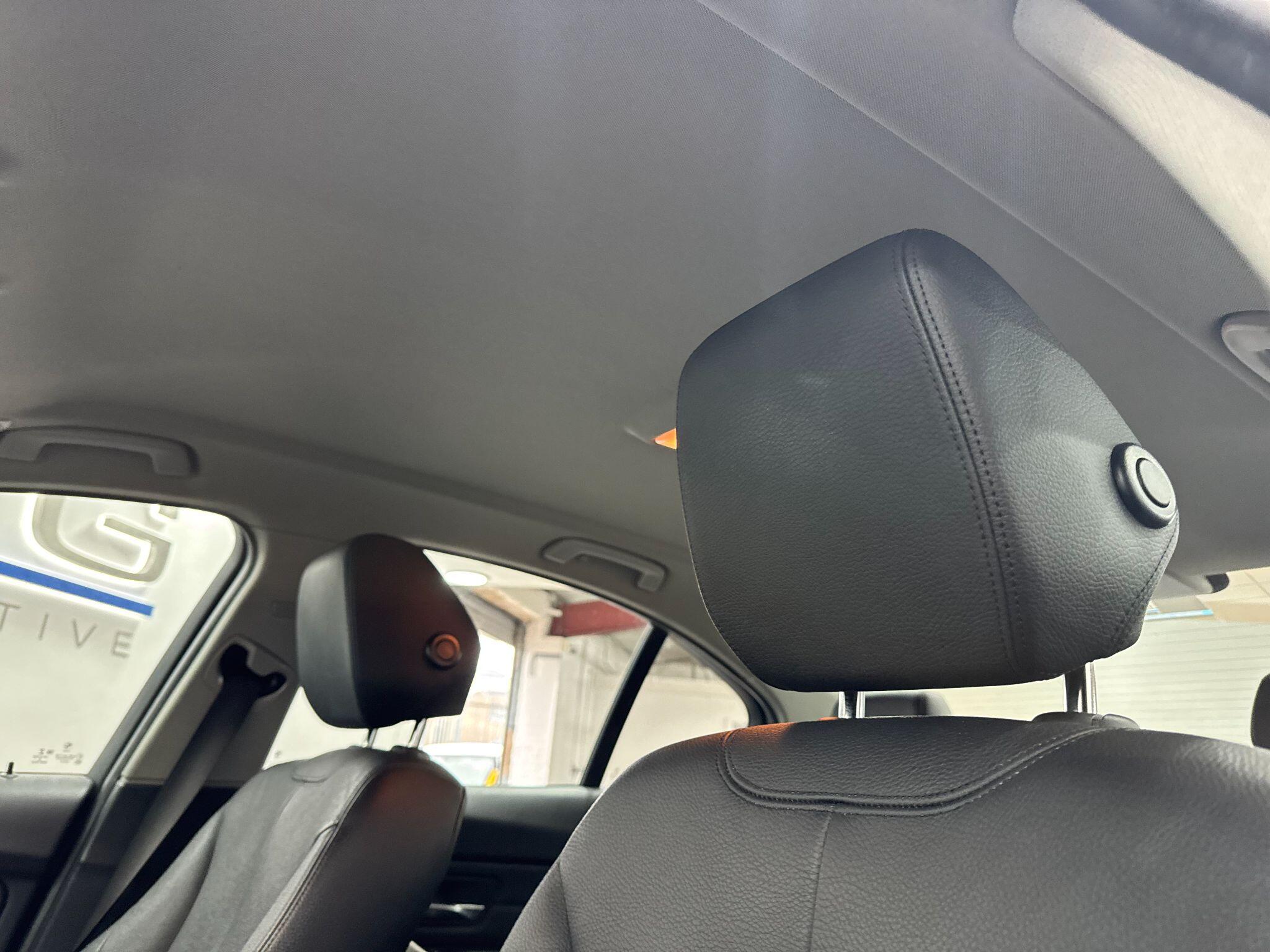 BMW 3 Series view 36