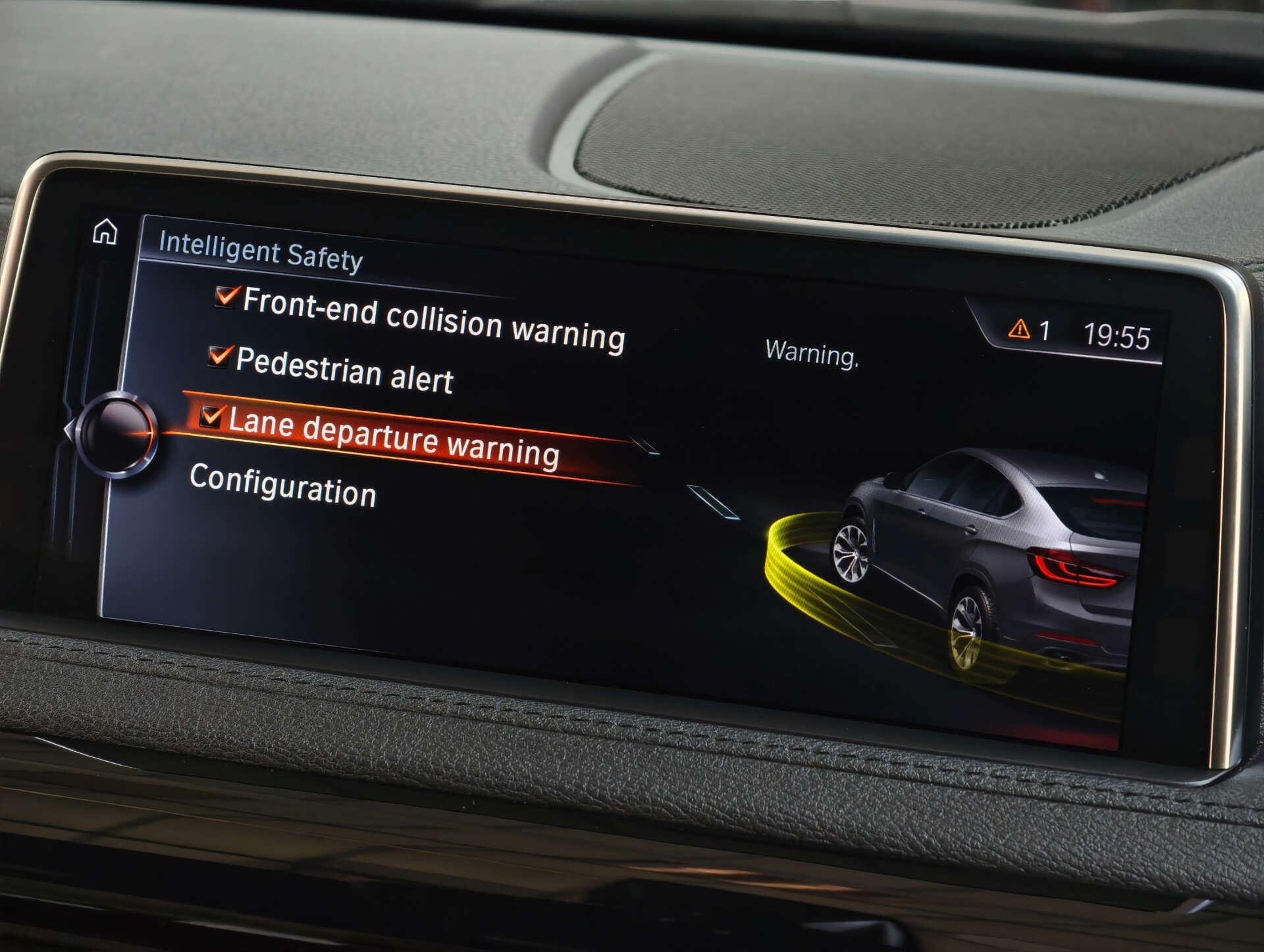 BMW X6 view 55