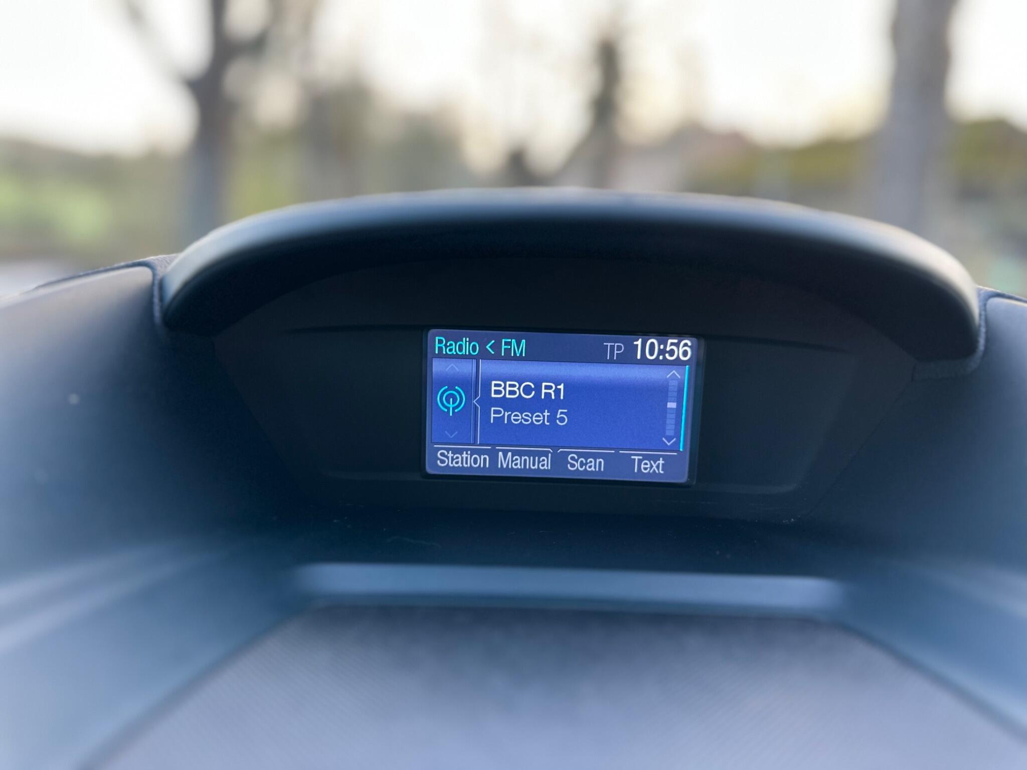2013 Ford C-Max 1.6 TDCi Titanium Euro 5 5dr • 109,000 miles image 25