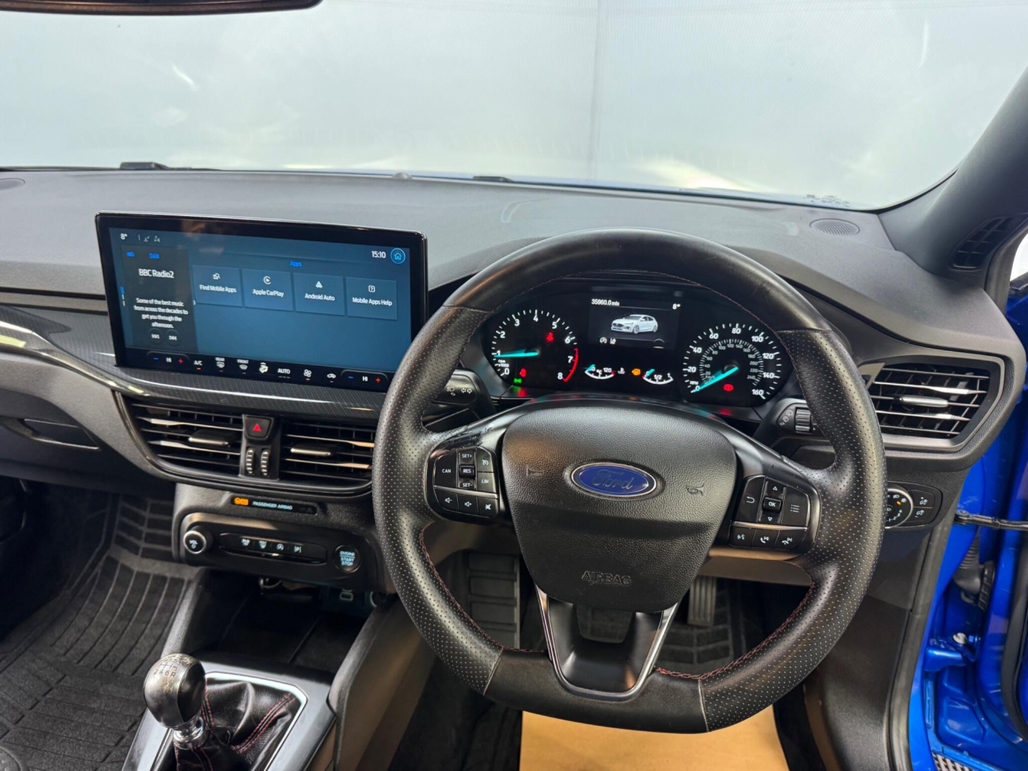 Ford Focus view 35