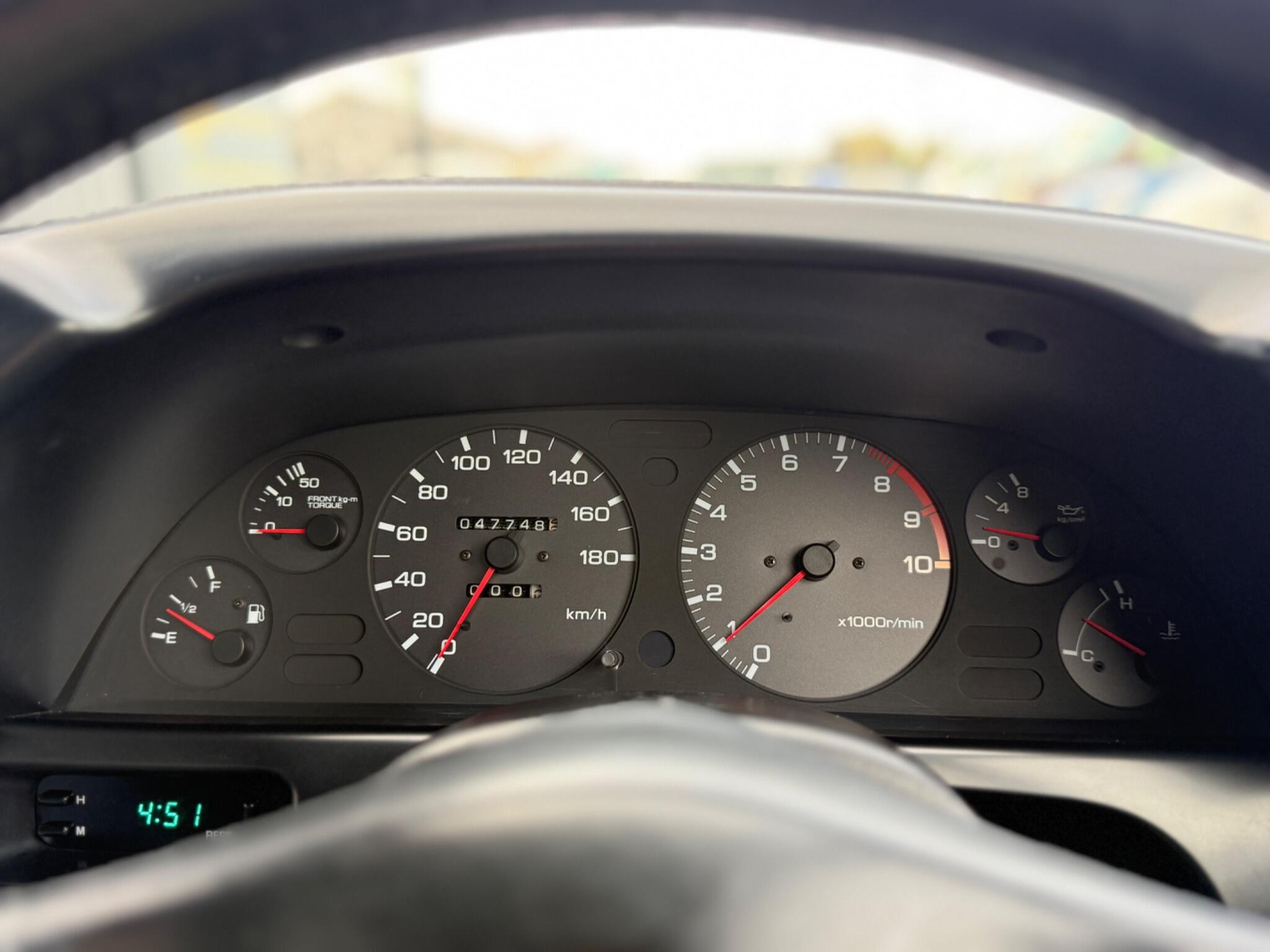 Nissan Skyline view 12