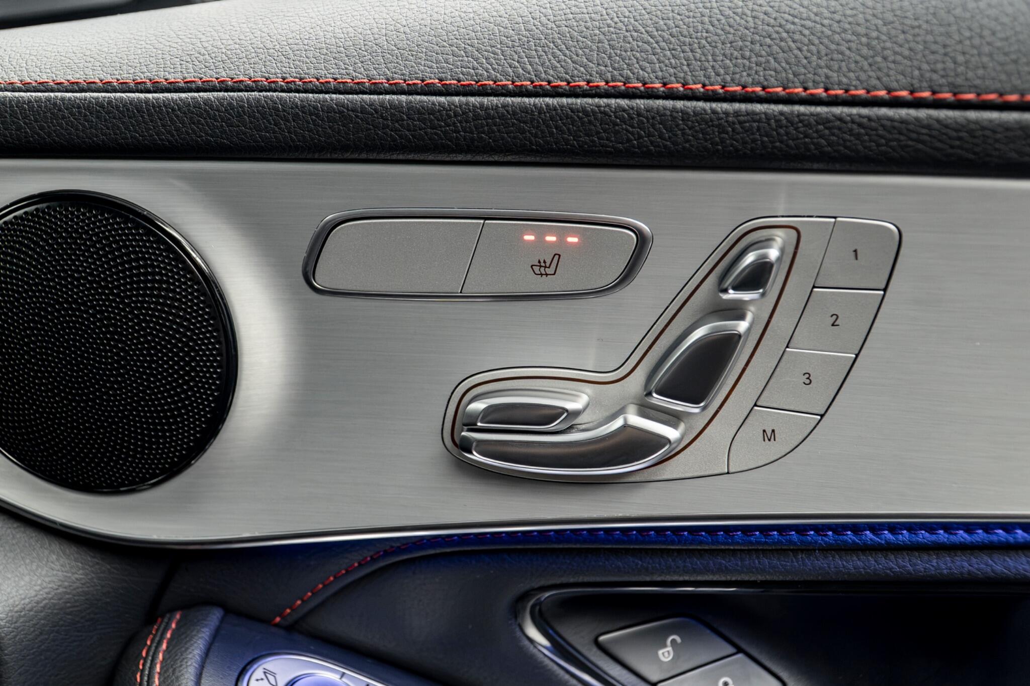 Mercedes-Benz GLC view 23