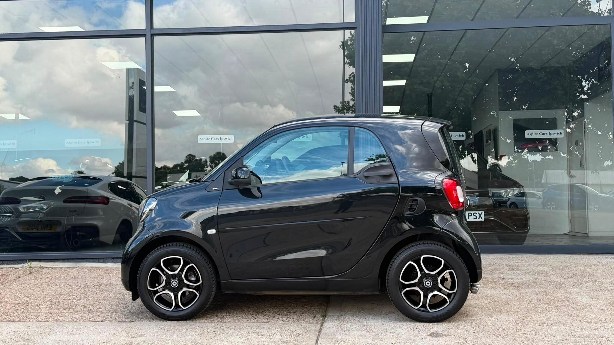 Smart Fortwo view 3
