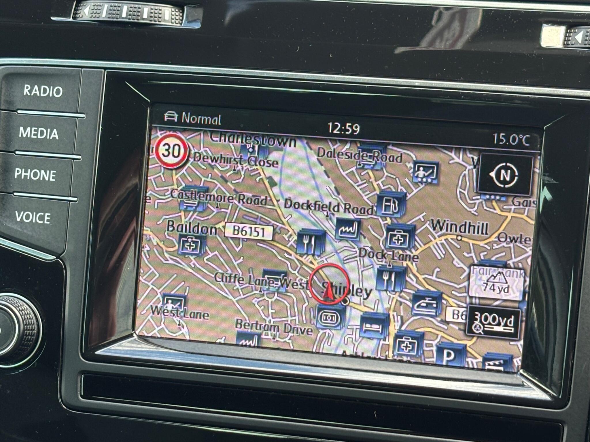 Volkswagen Golf view 27