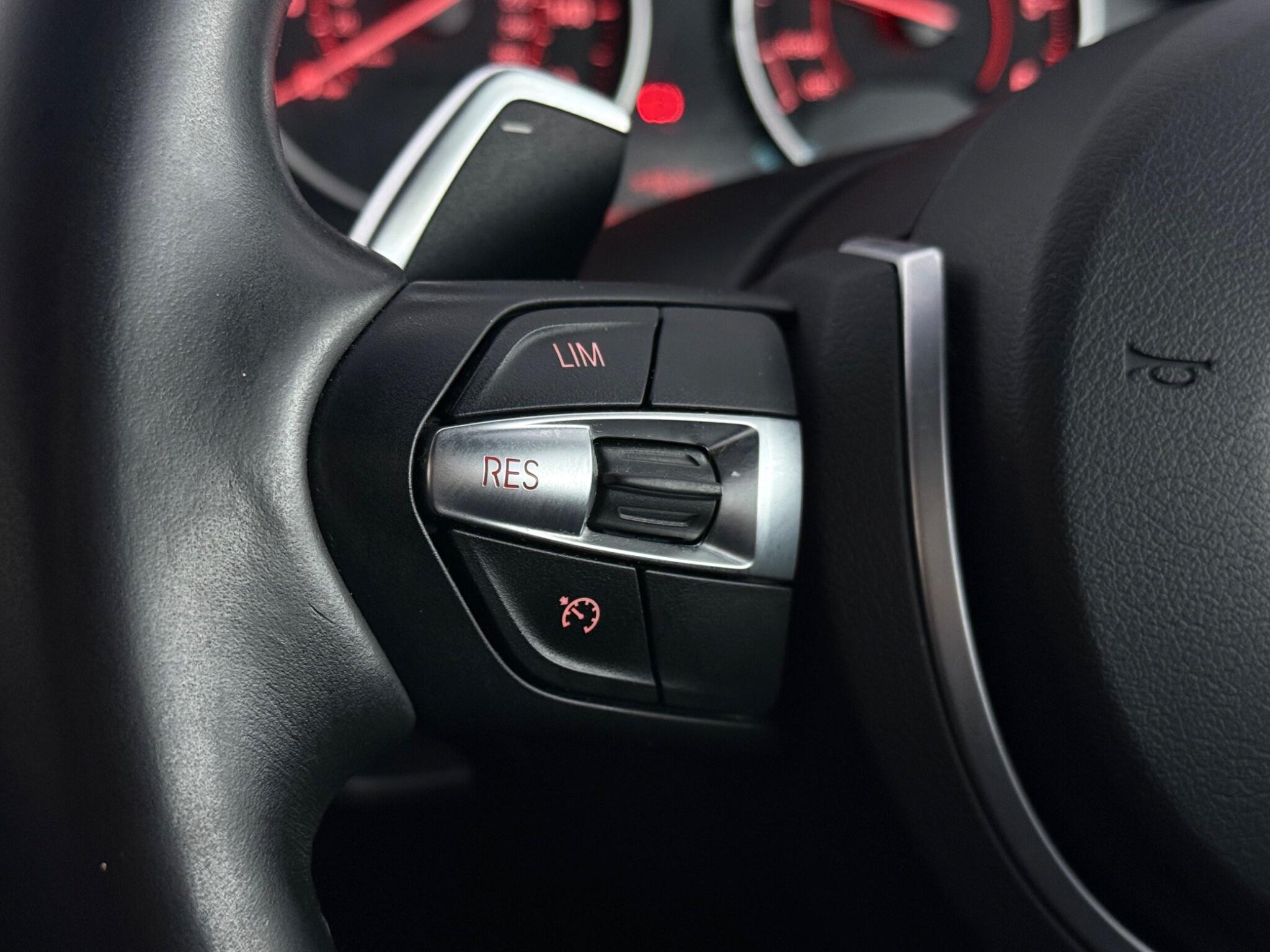 BMW 4 Series view 14