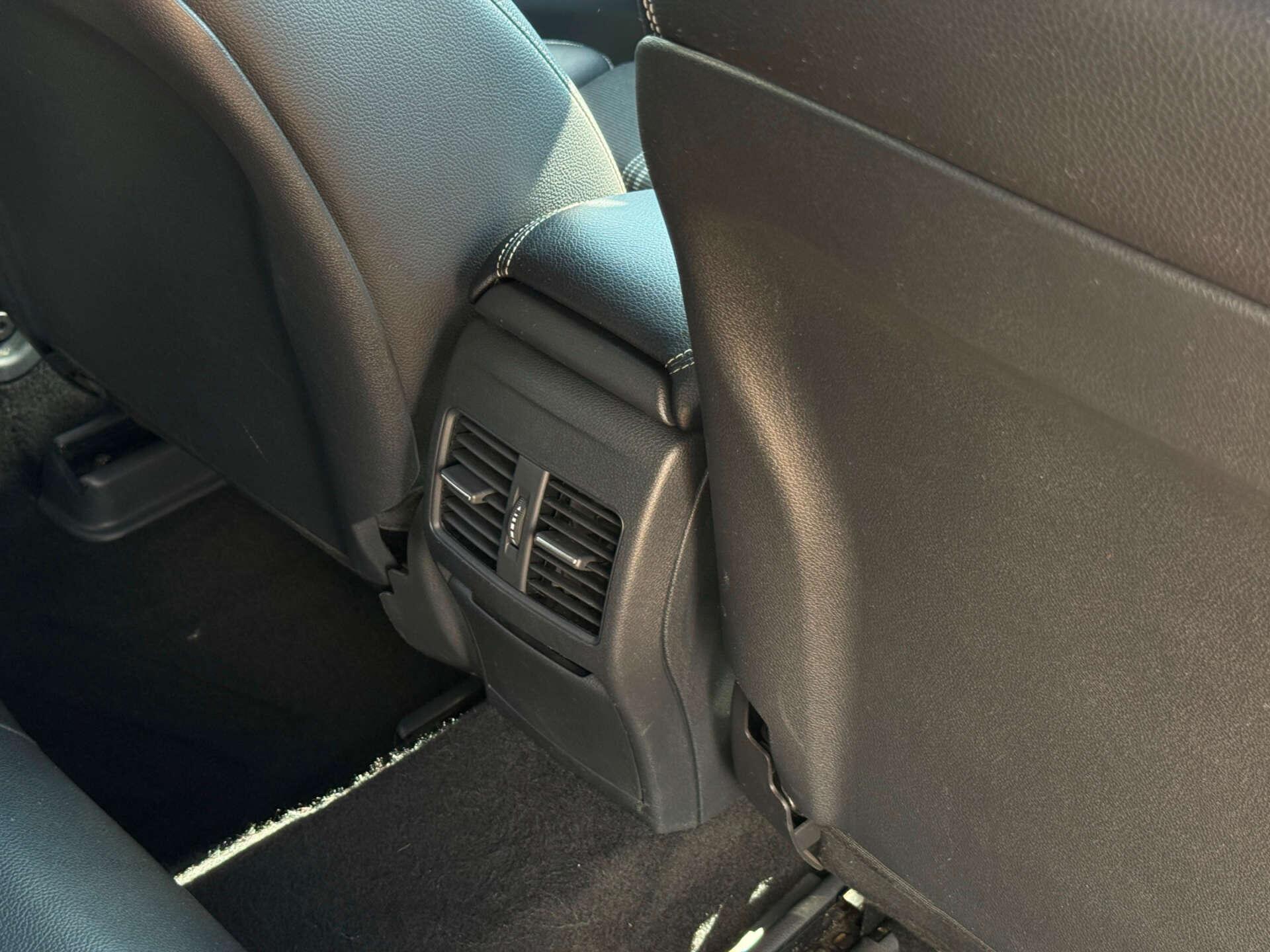 Mercedes-Benz A Class view 32