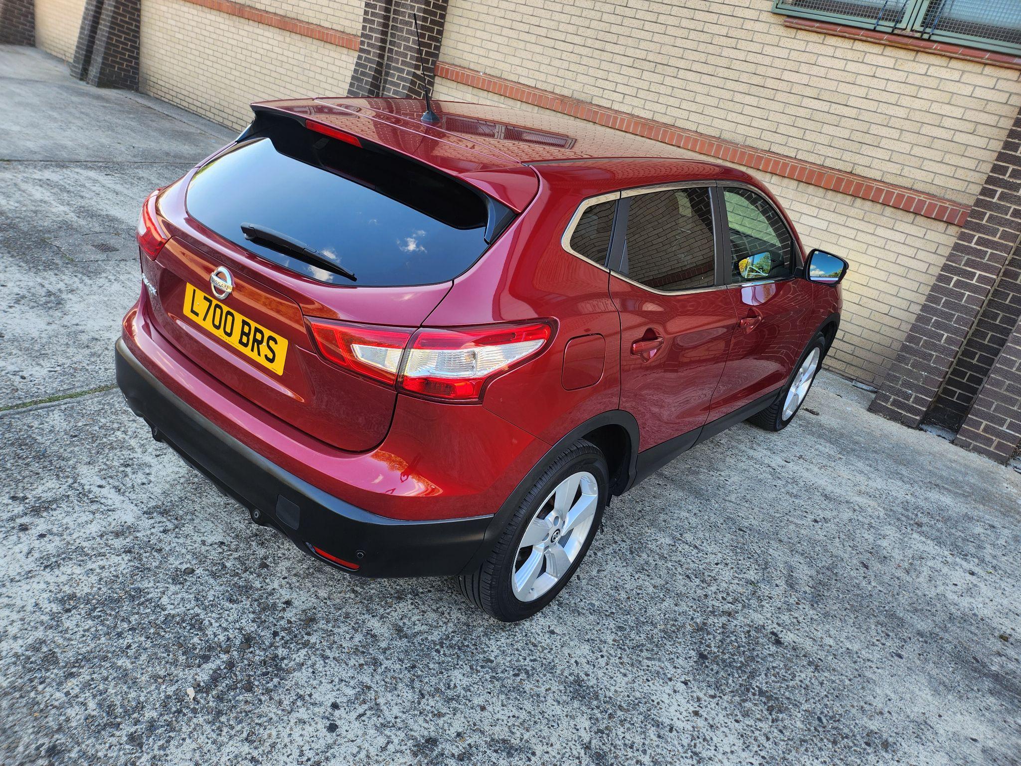 2015 Nissan Qashqai image 21