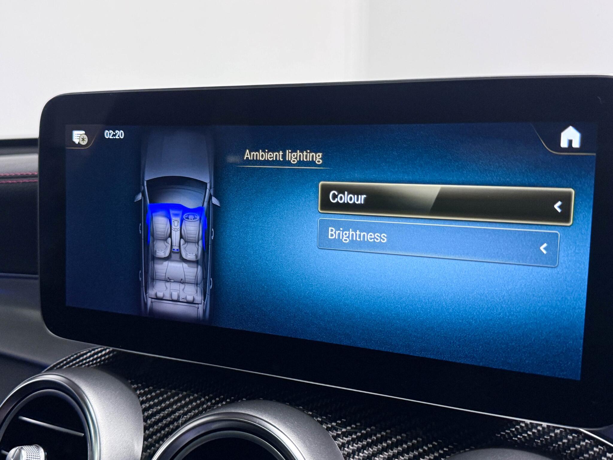 Mercedes-Benz GLC view 44