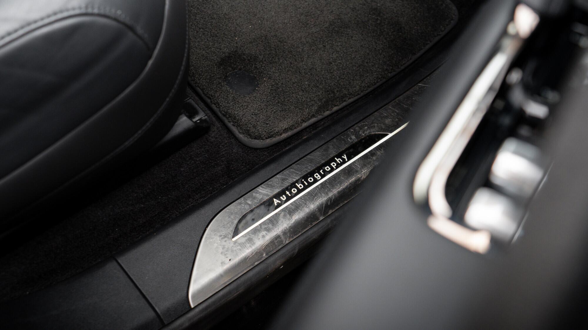 Land Rover Range Rover Sport view 42