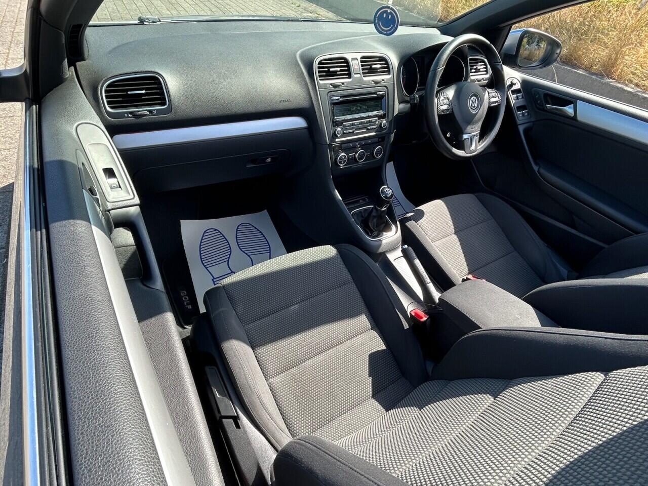 Volkswagen Golf view 24