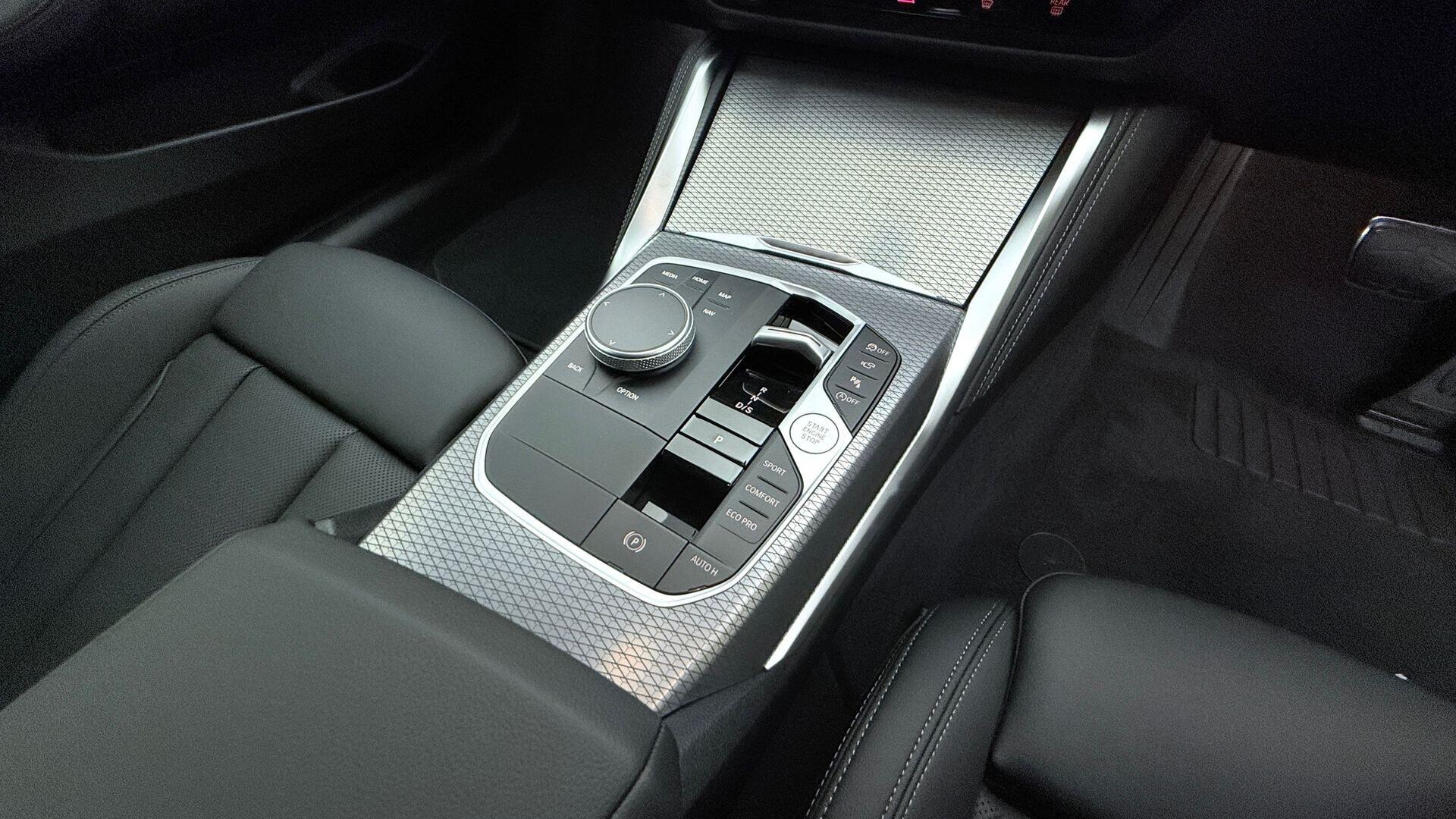 BMW 4 Series view 10