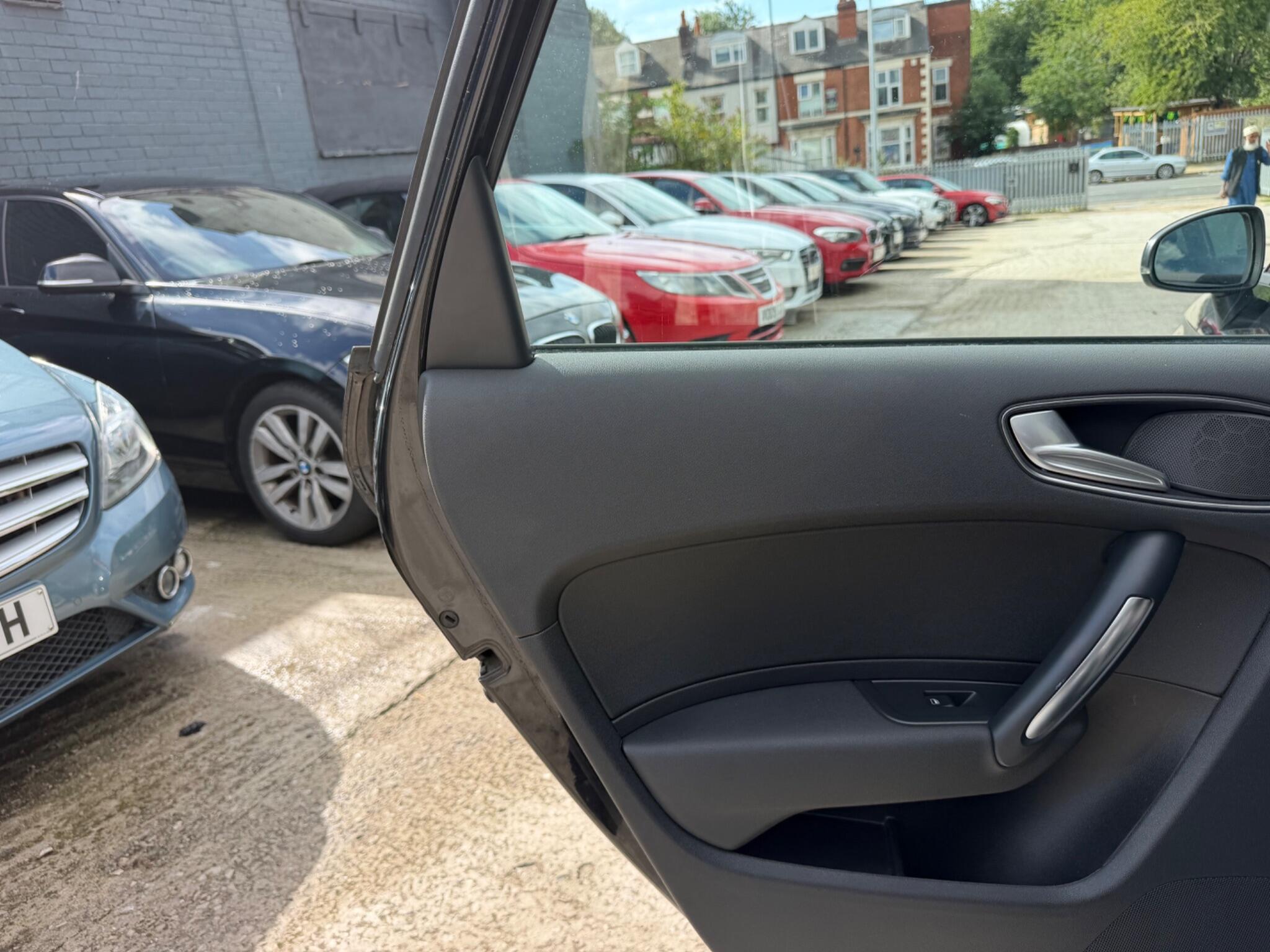 Audi A1 view 25