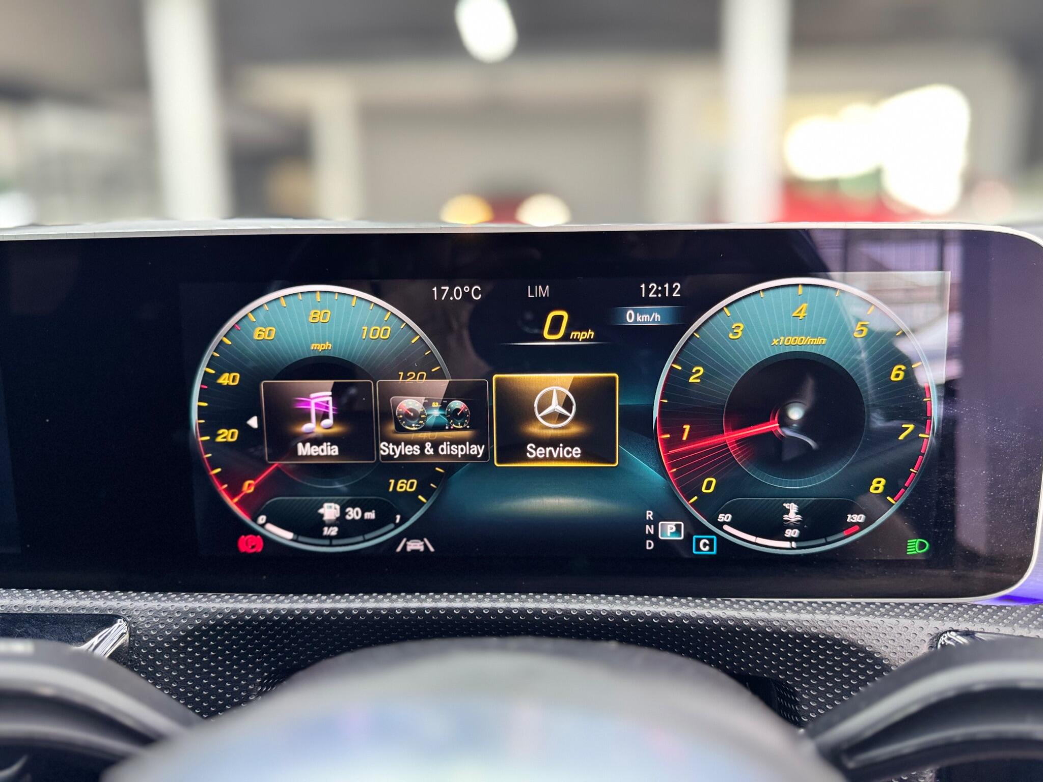 Mercedes-Benz A-Class view 38