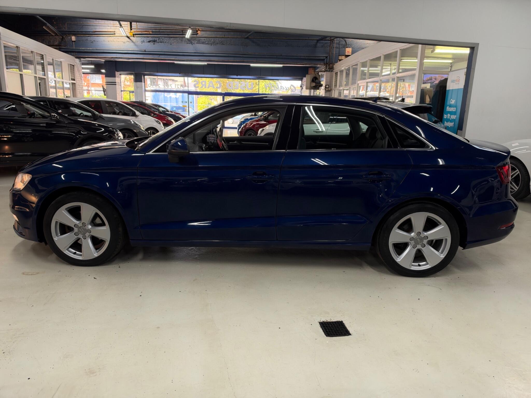 Audi A3 view 8