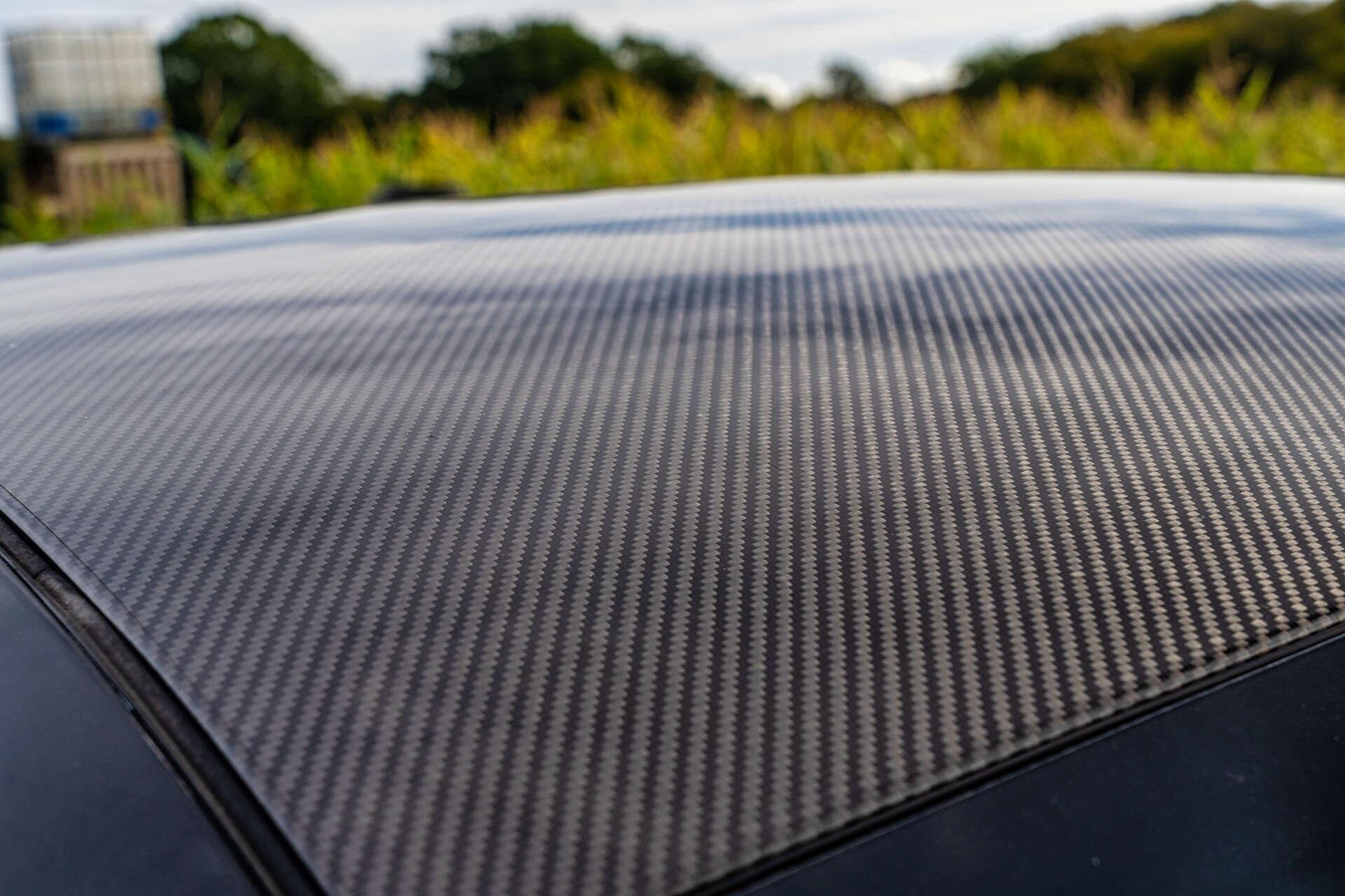 Porsche 911 view 22