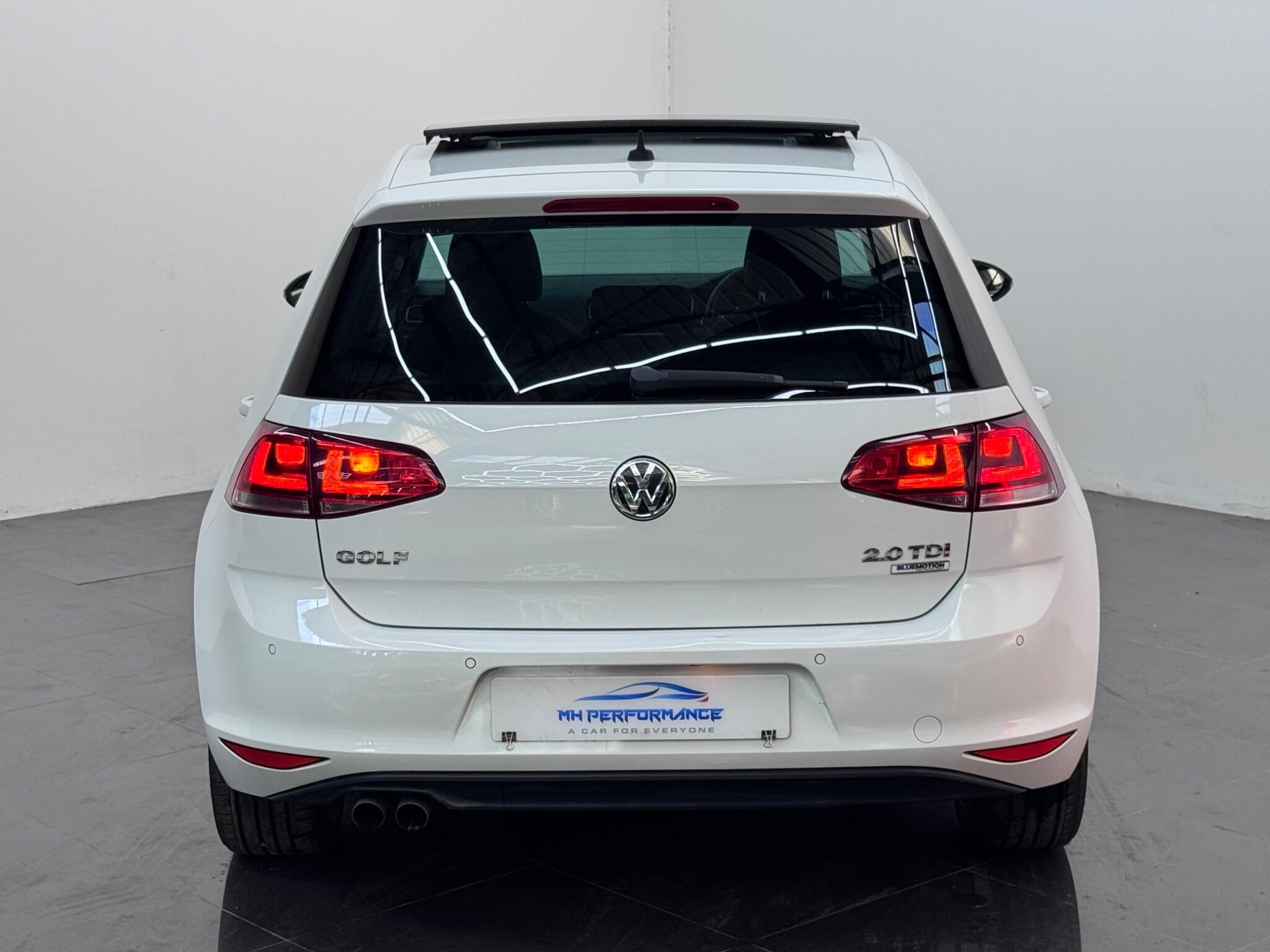 Volkswagen Golf view 77