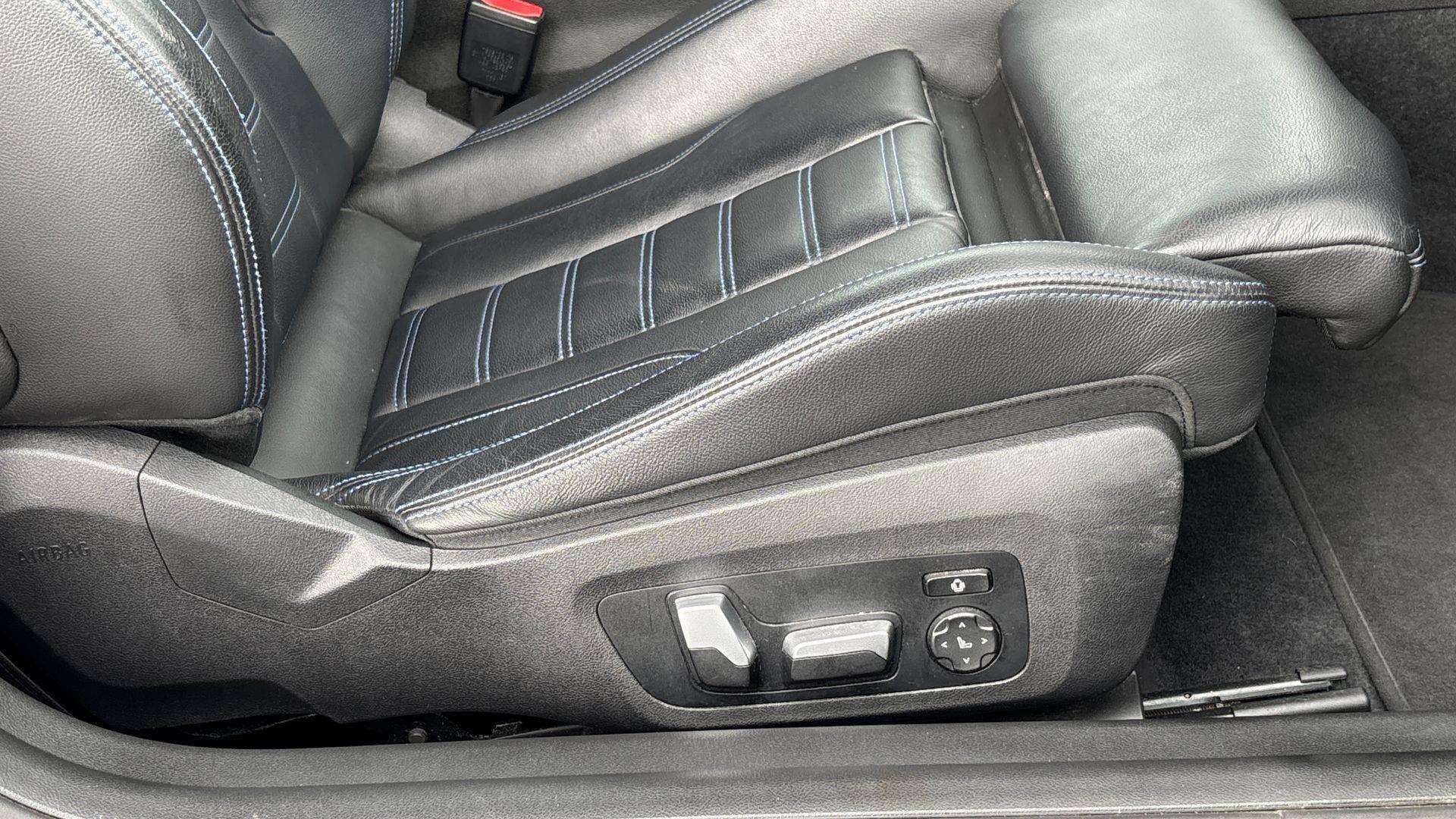 BMW 2 Series view 28