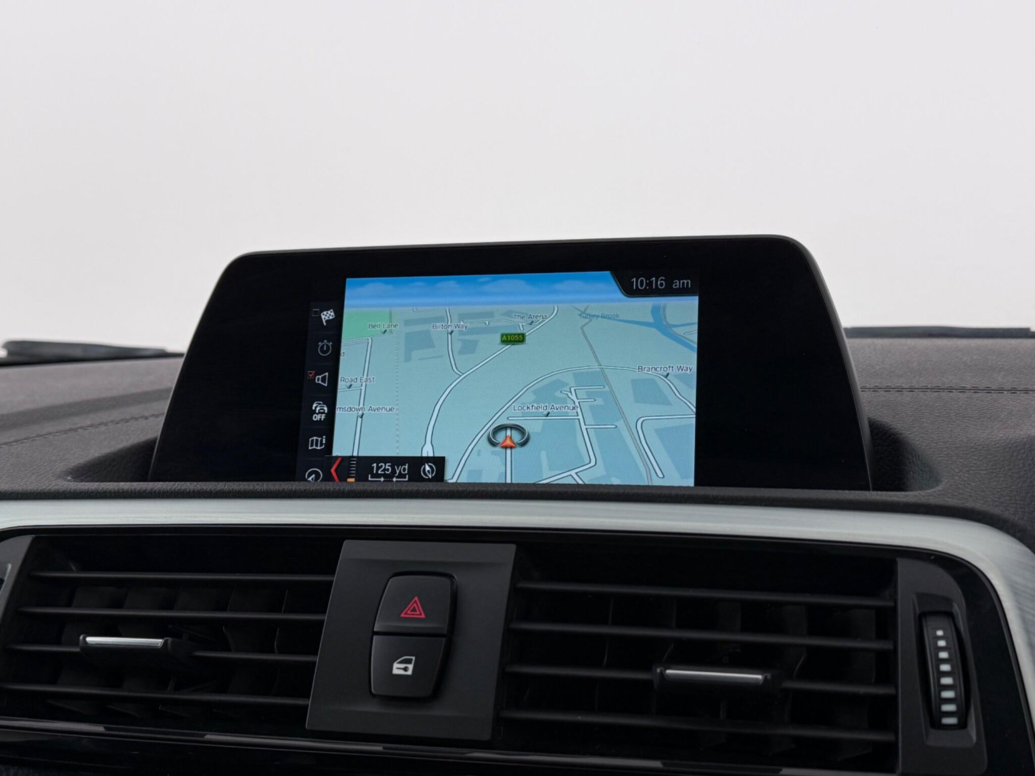 BMW 2 Series view 23