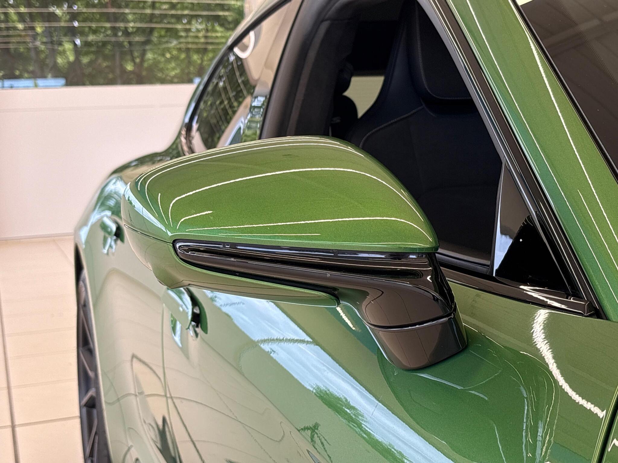 Porsche Taycan view 22