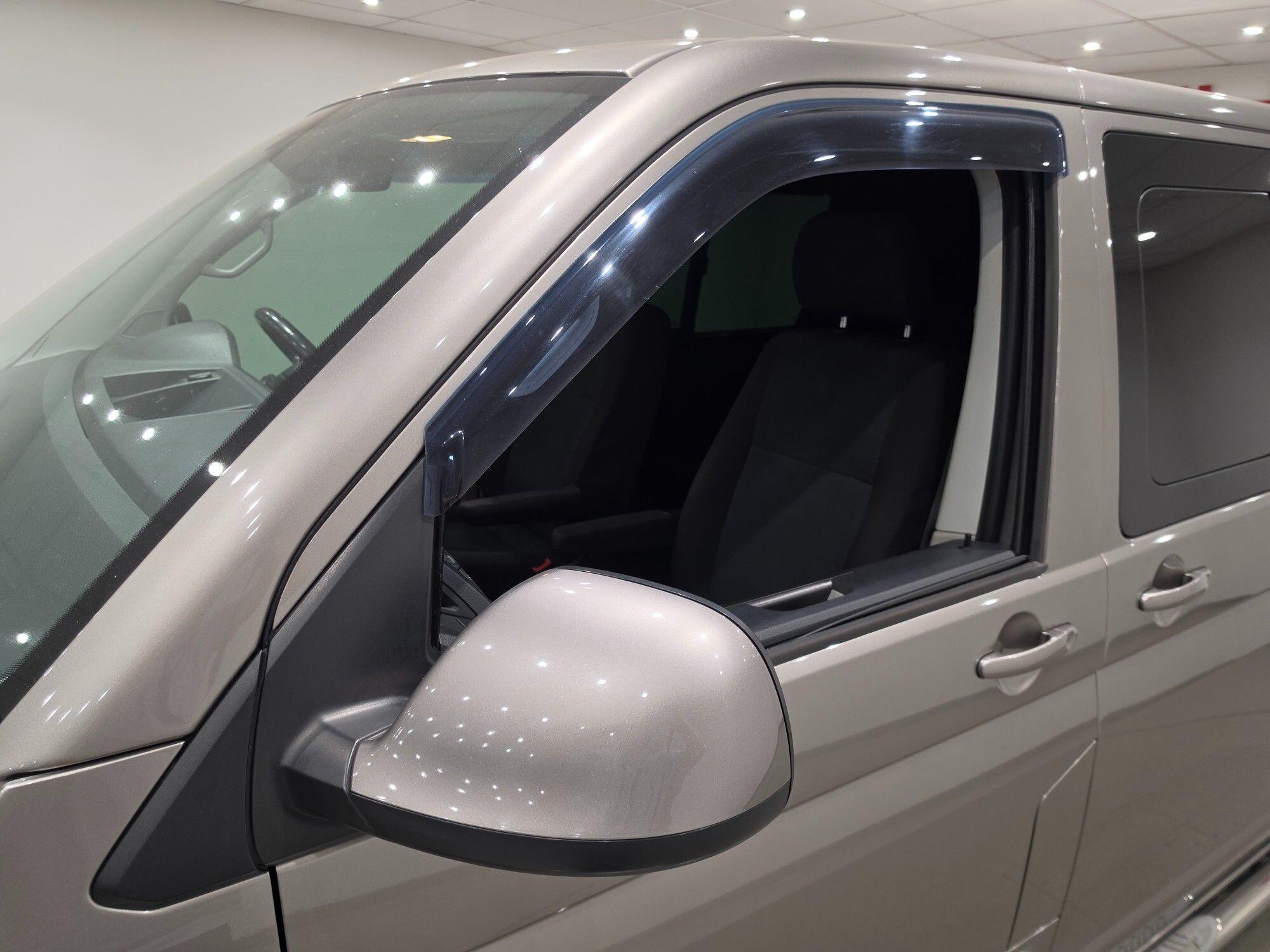 Volkswagen Transporter view 58