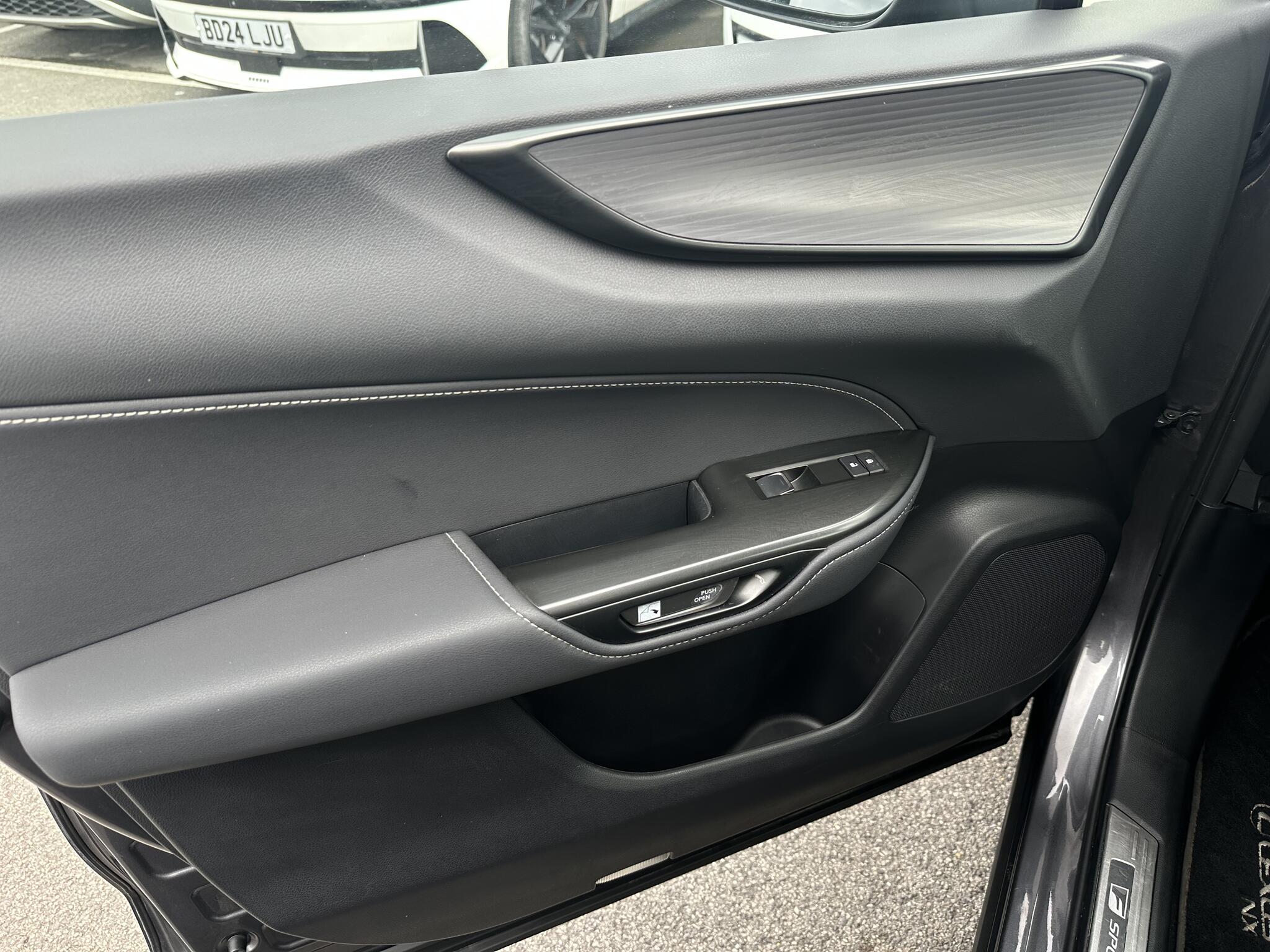 Lexus NX view 19