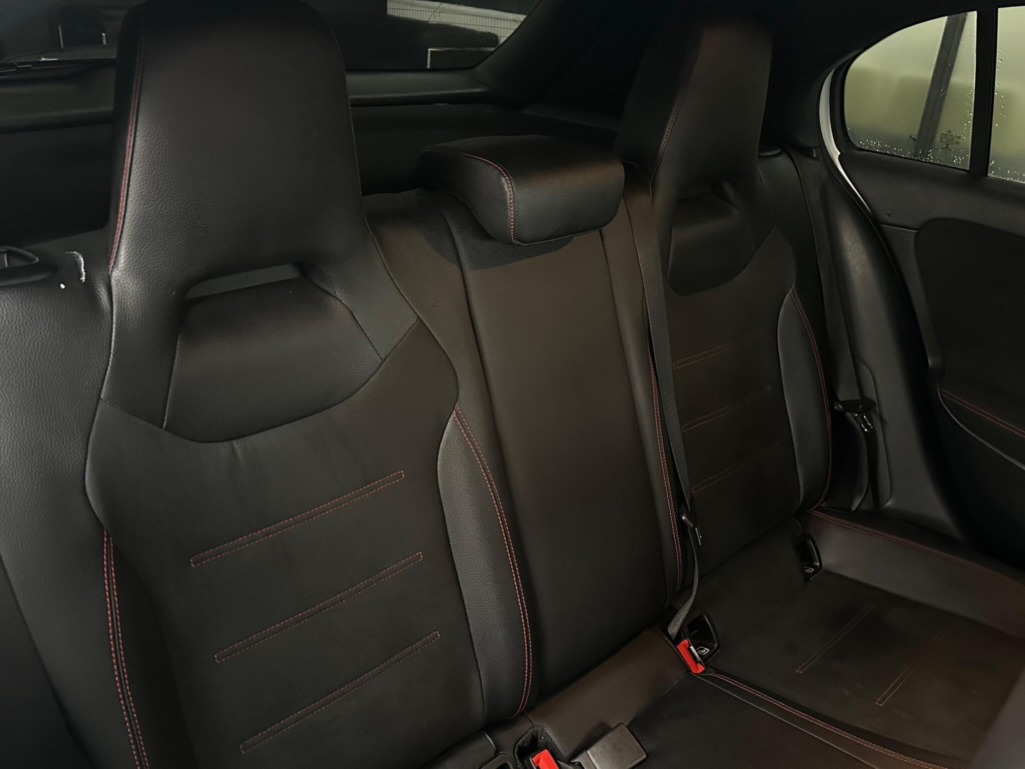 Mercedes-Benz A Class view 34